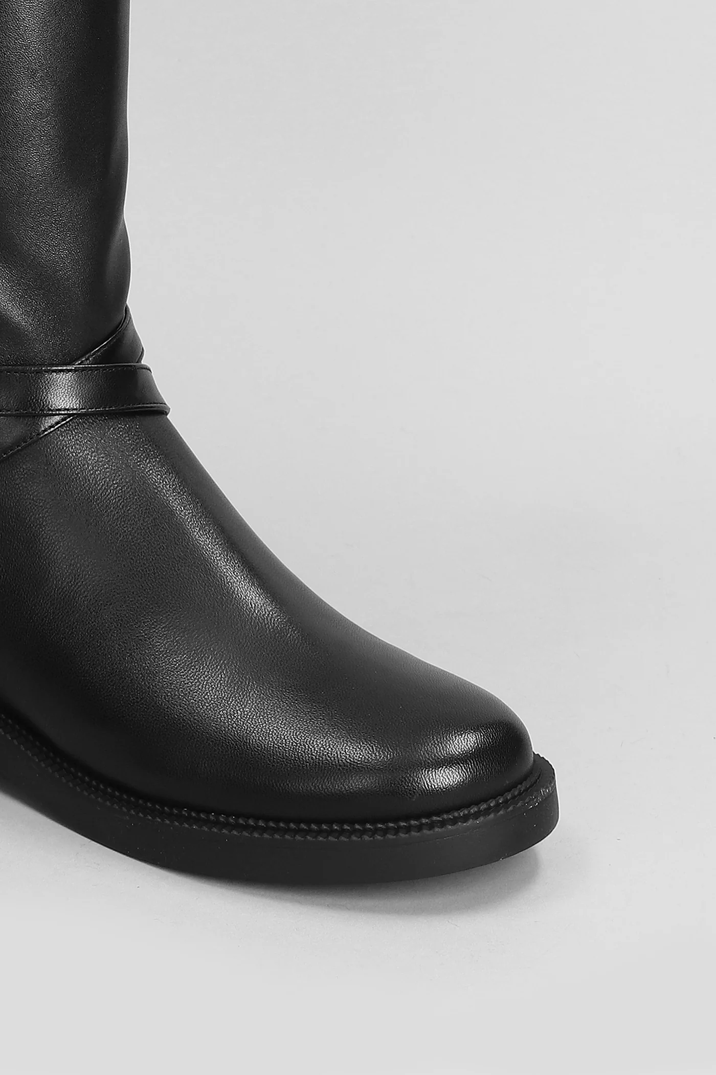 Abigail Boot low heels boots in black leather and fabric - Image 5