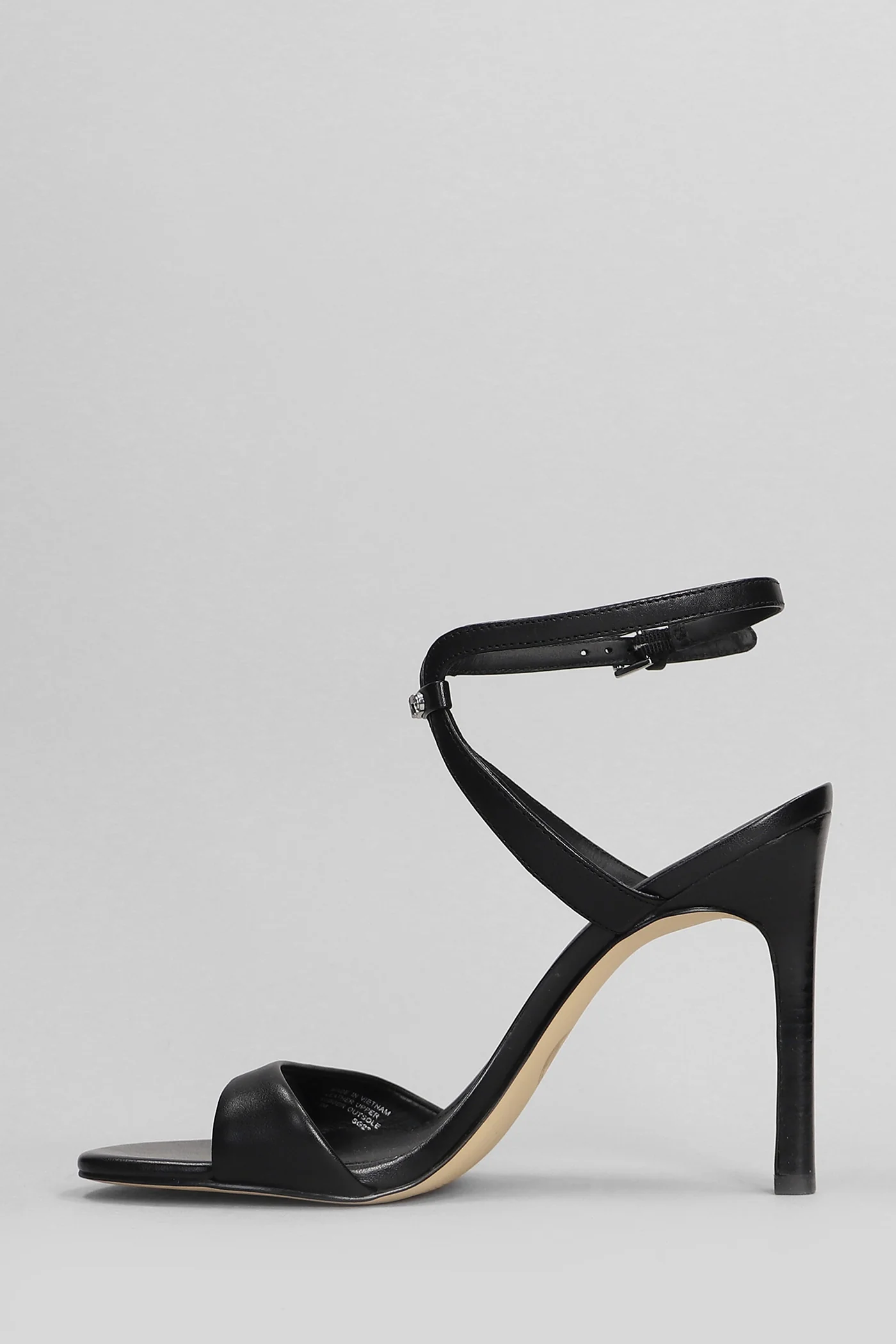 Amara Sandals in black leather - Image 3