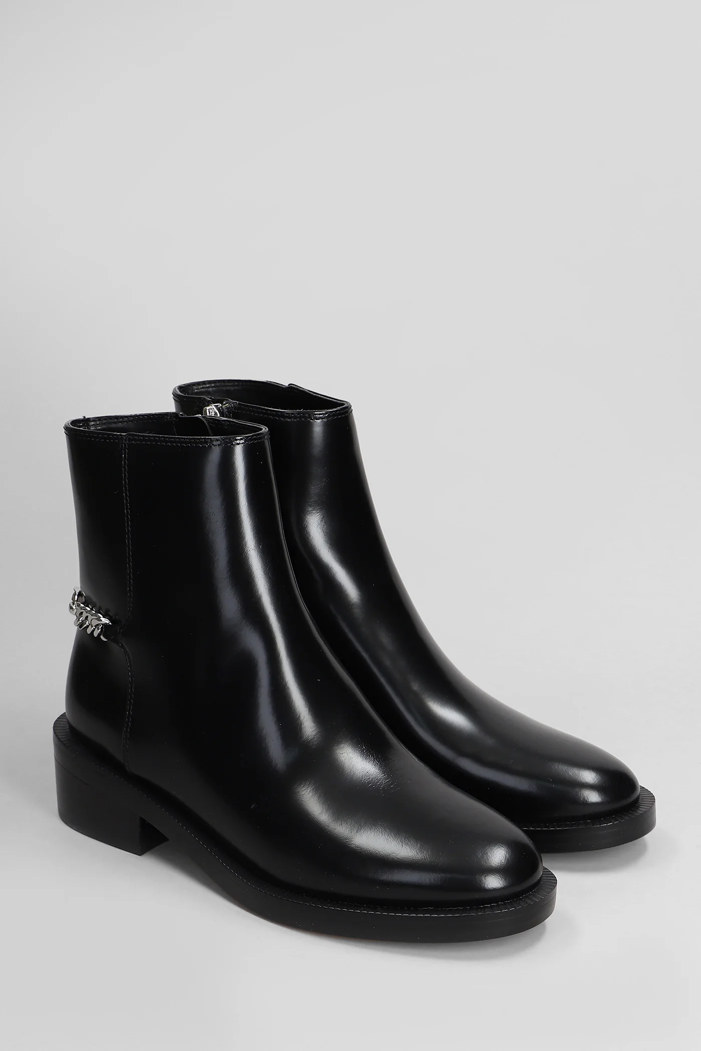 Carlisle low heels Ankle boots in black leather - Image 2
