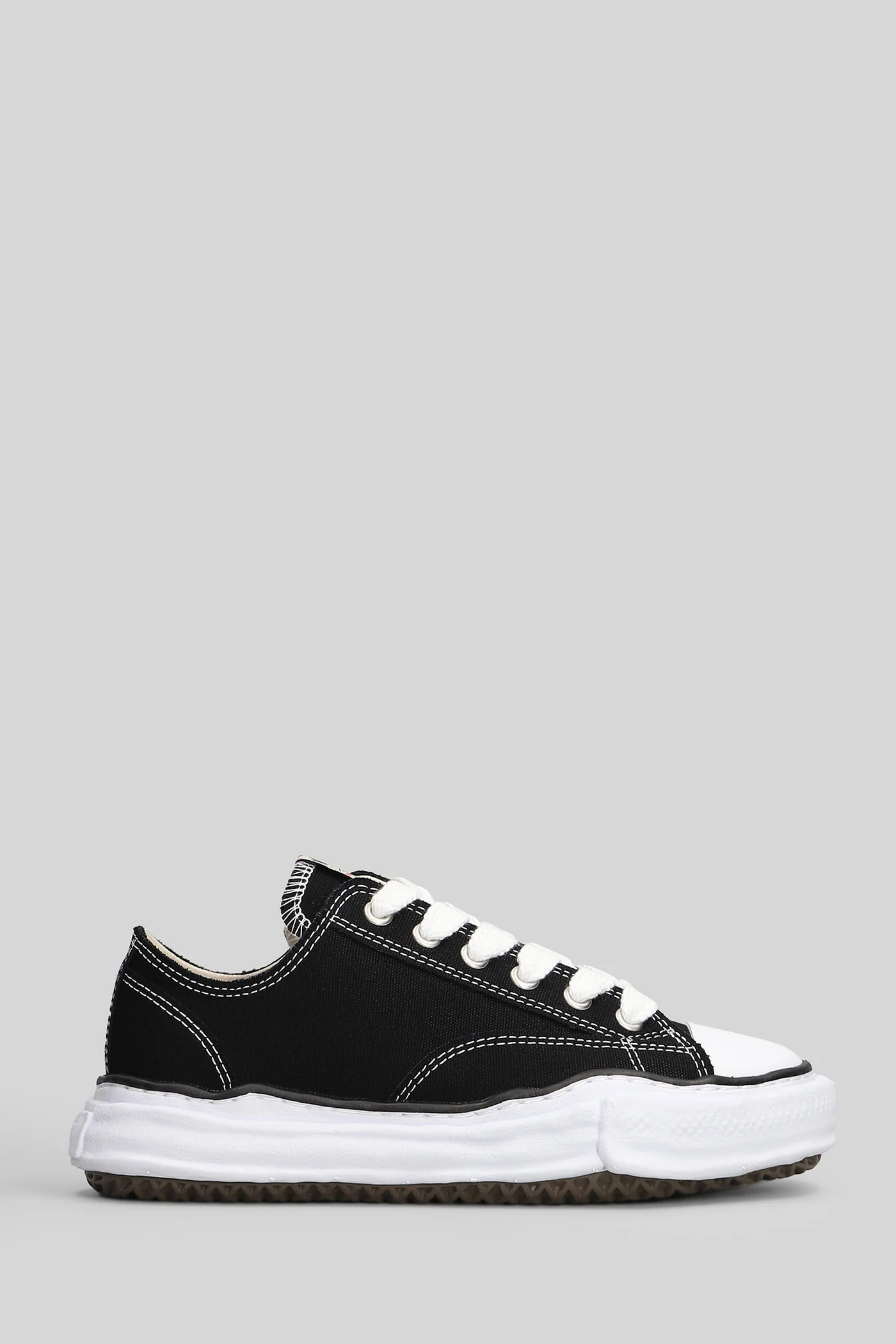 Peterson low Sneakers in black cotton