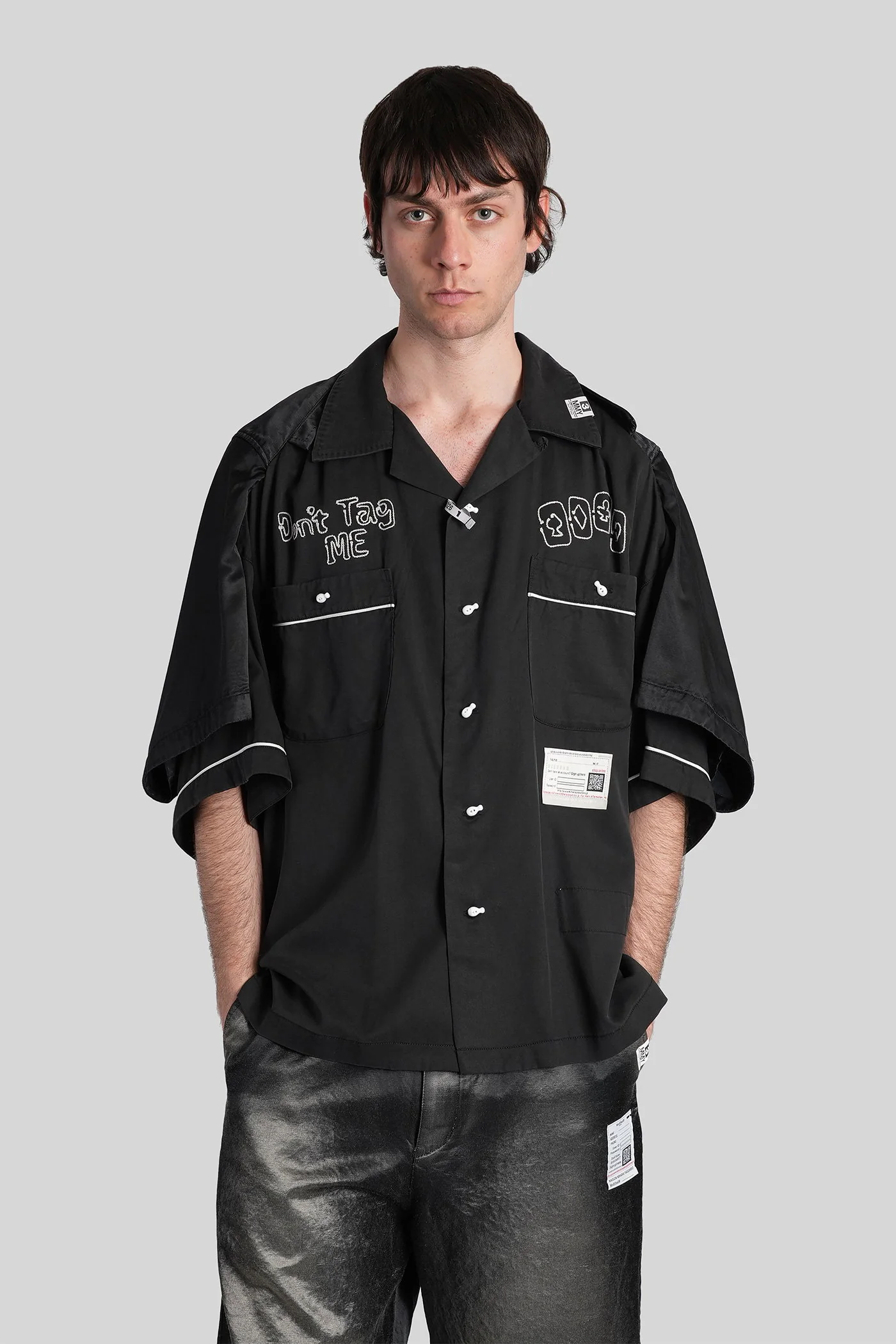Shirt in black wool and polyester