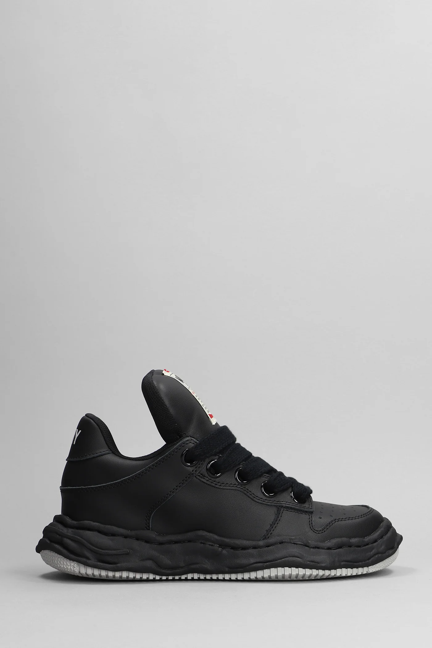 Wayne Sneakers in black leather