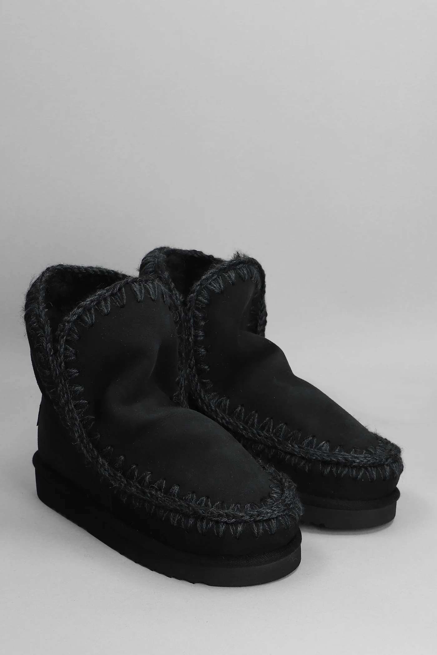 Eskimo 18 low heels Ankle boots in black suede - Image 2