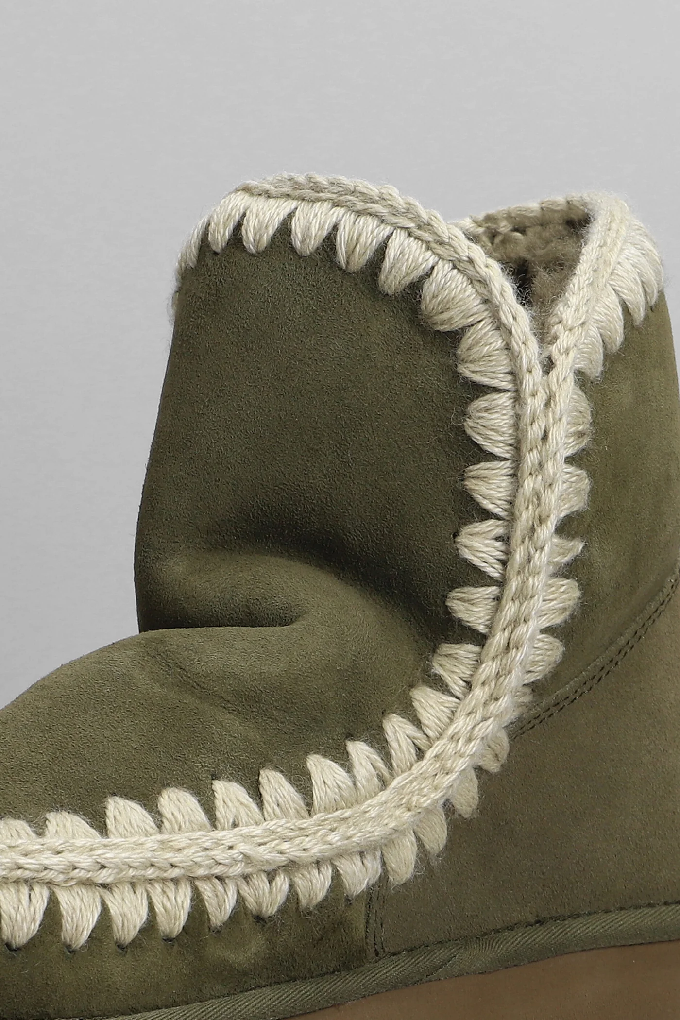 Eskimo 18 low heels Ankle boots in green suede - Image 5