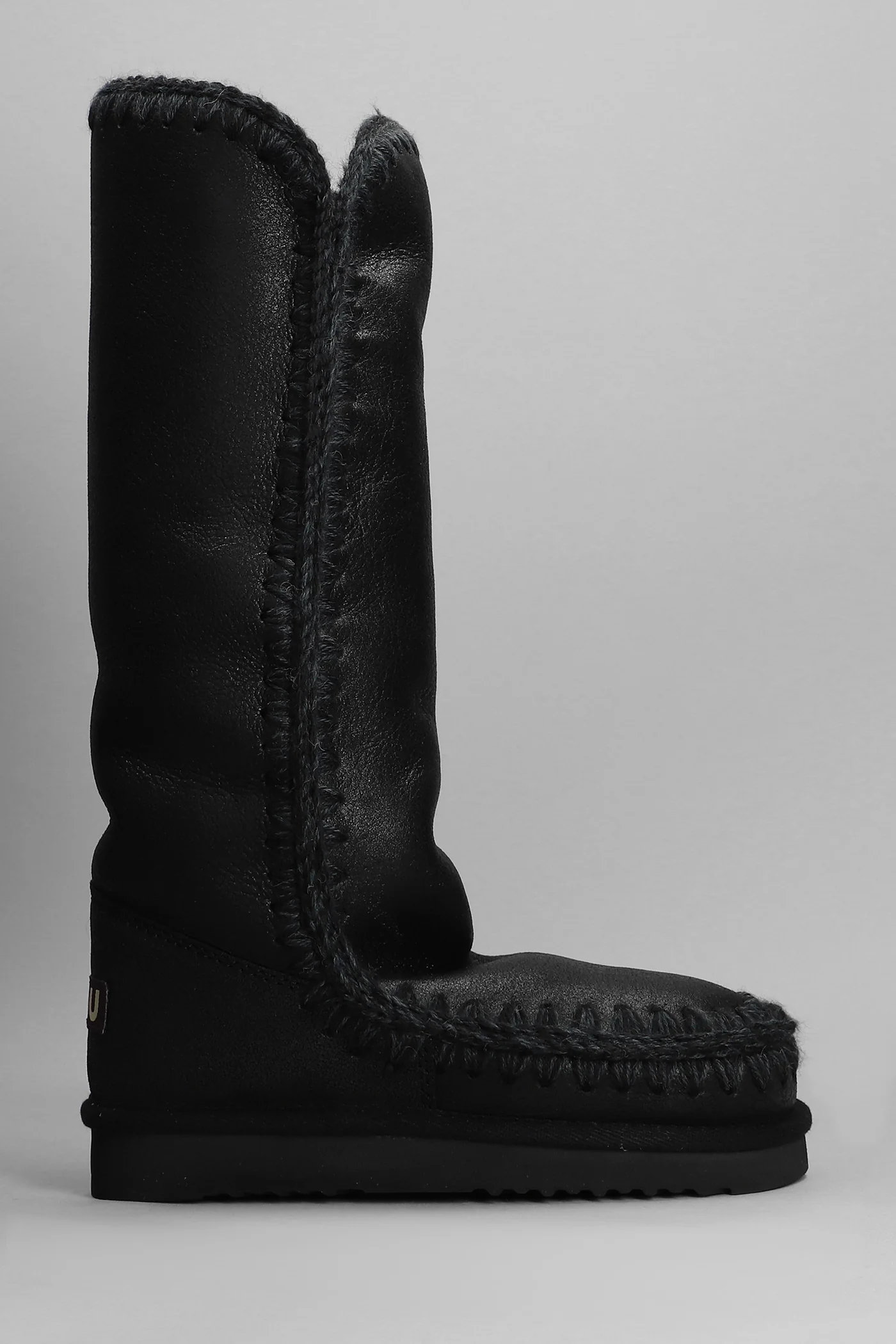 Eskimo 40 low heels boots in black leather
