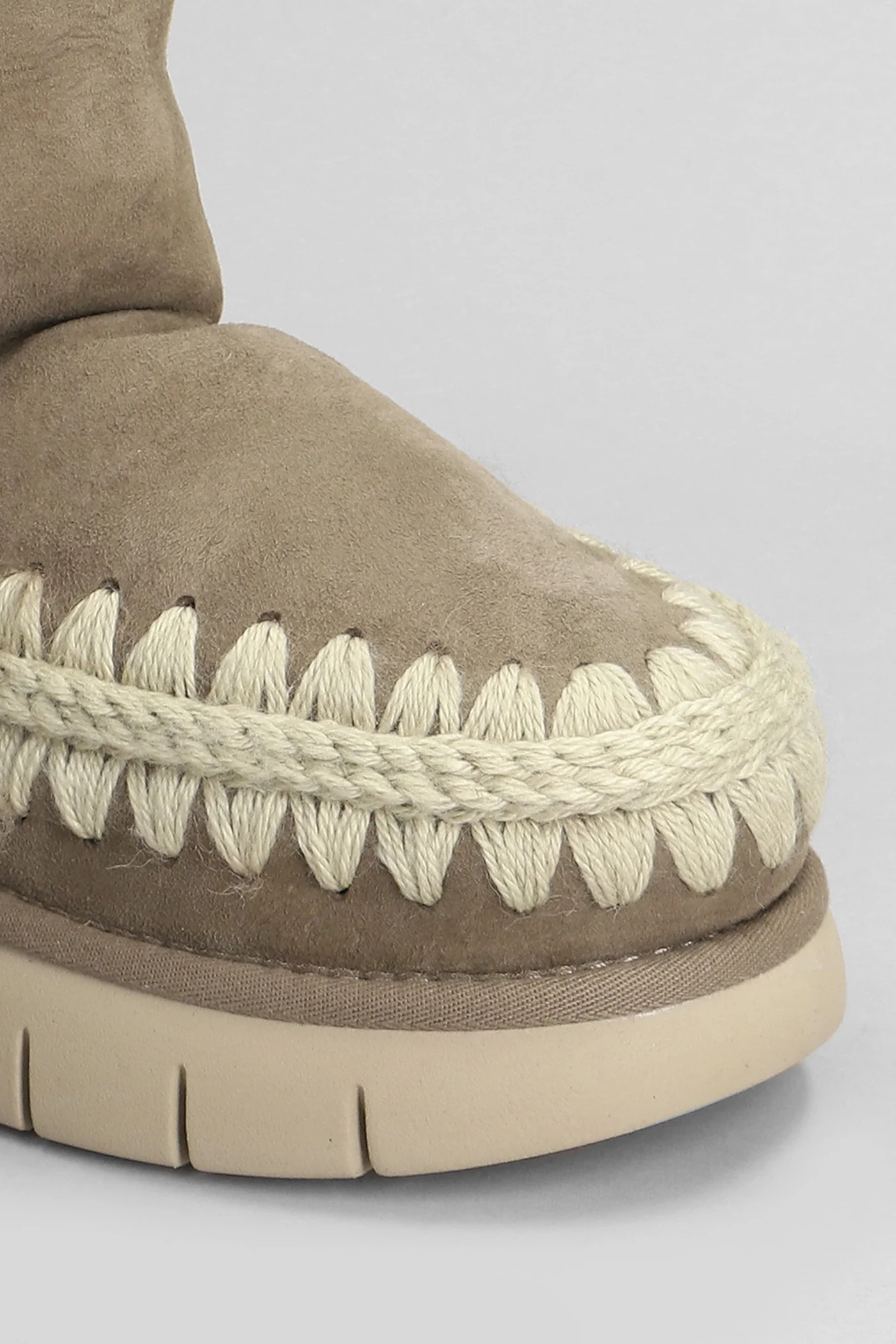 Eskimo bounce 24 low heels Ankle boots in grey suede - Image 5