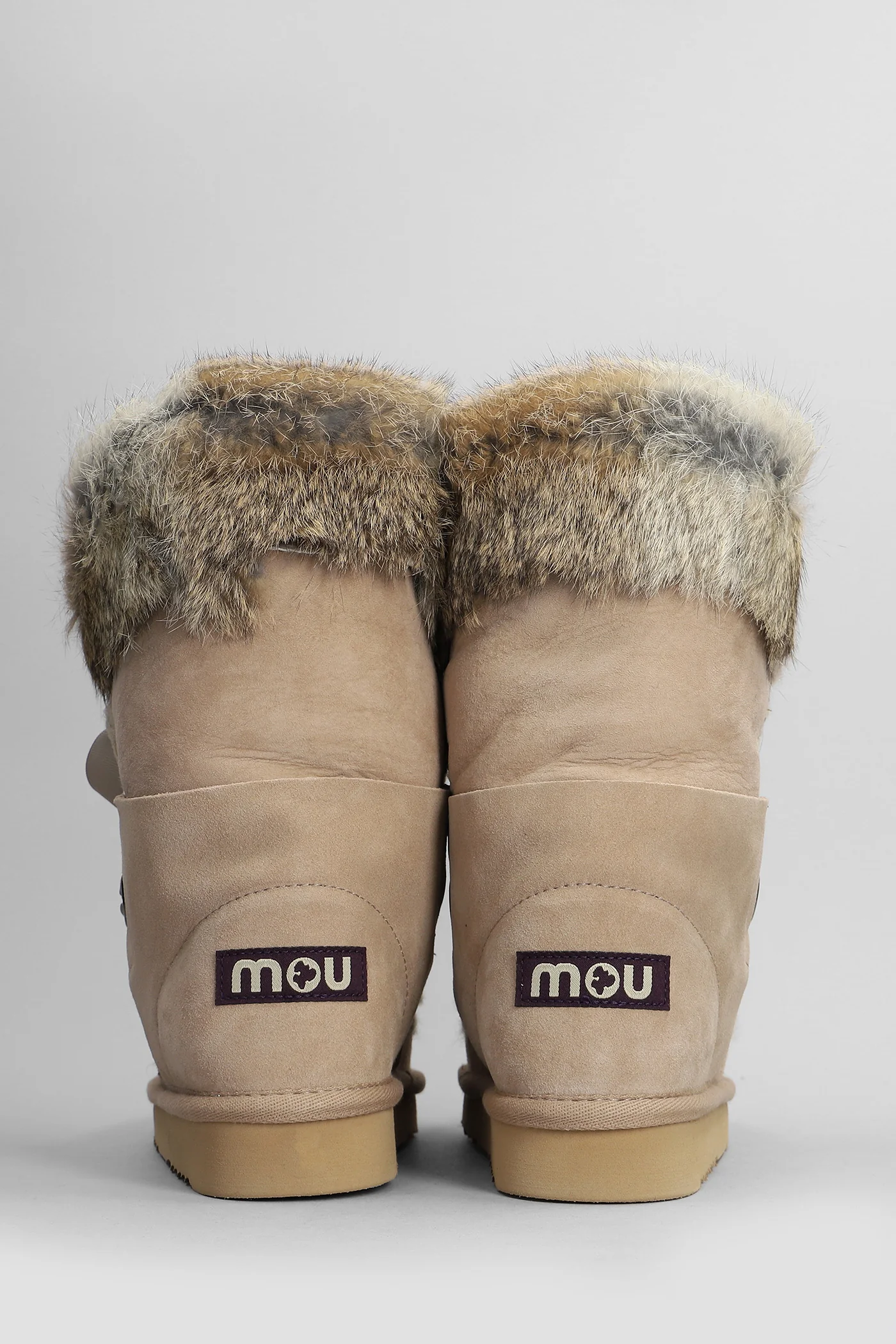 Eskimo lace and fur low heels boots in Camel suede - Image 4