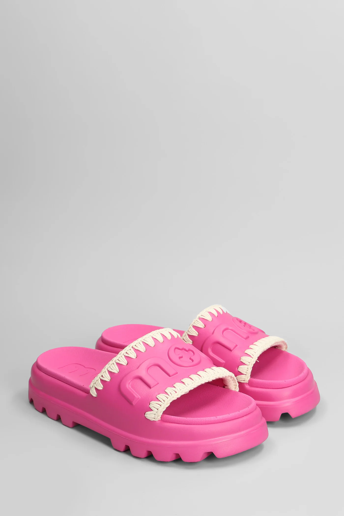 Eva Onepiece Flats in fuxia rubber/plasic - Image 2