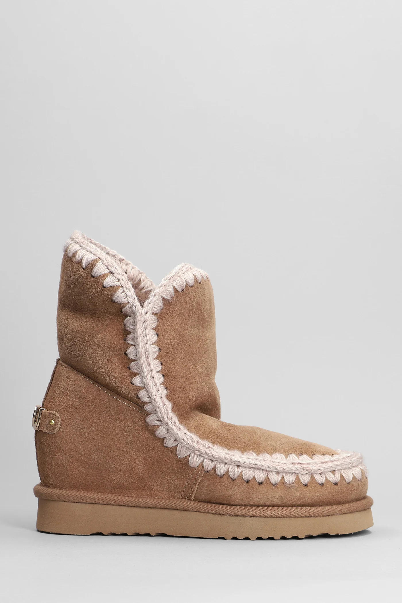 Inner wedge Ankle boots inside wedge in brown suede