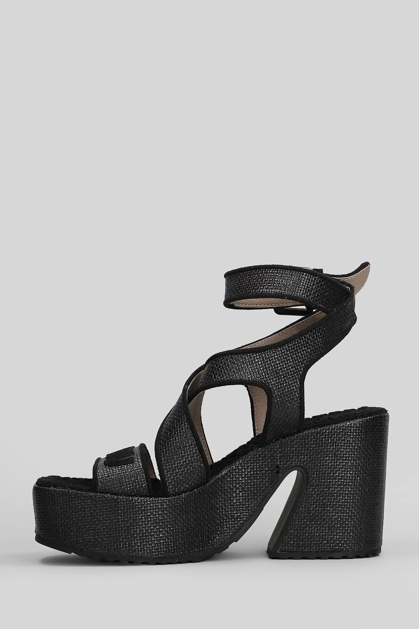 Rafia Platform Sandals in black raffia - Image 2