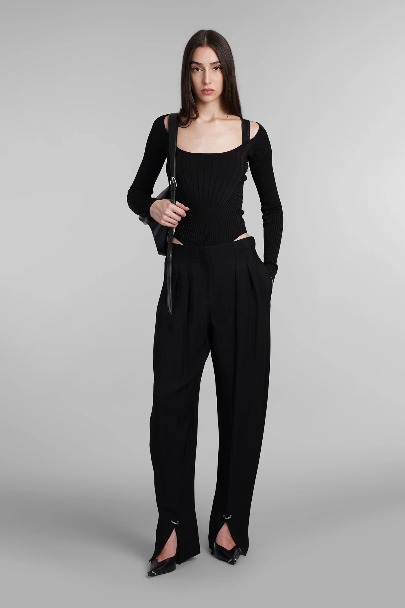 Body in black Rayon - Image 2
