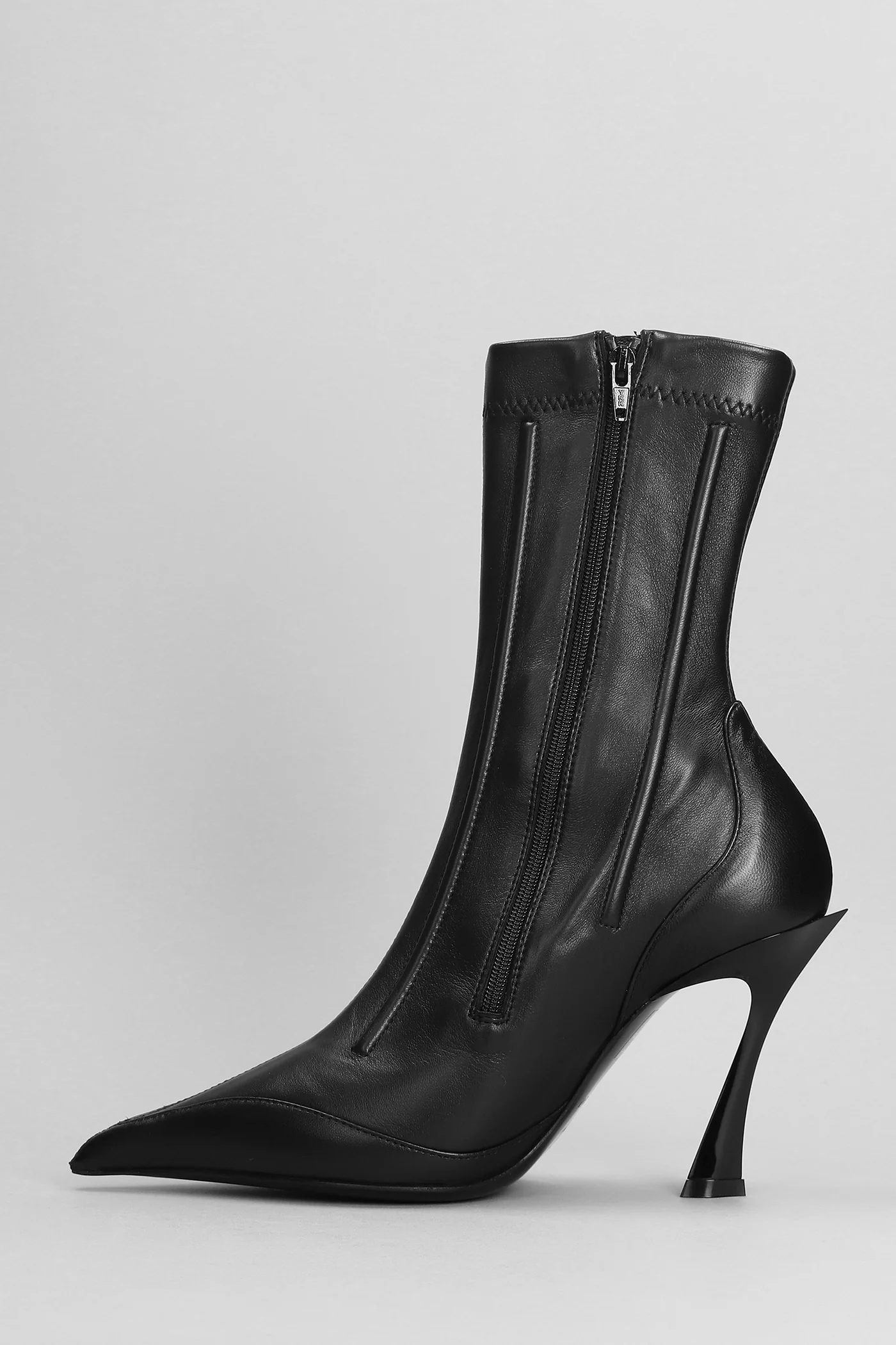 High heels Ankle boots in black leather - Image 3