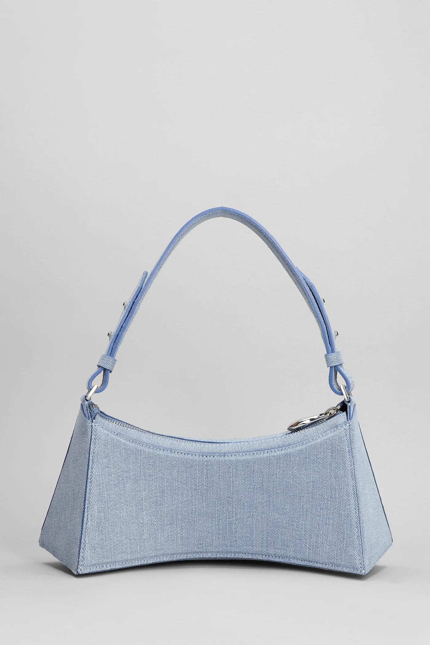 Shoulder bag in blue denim - Image 3