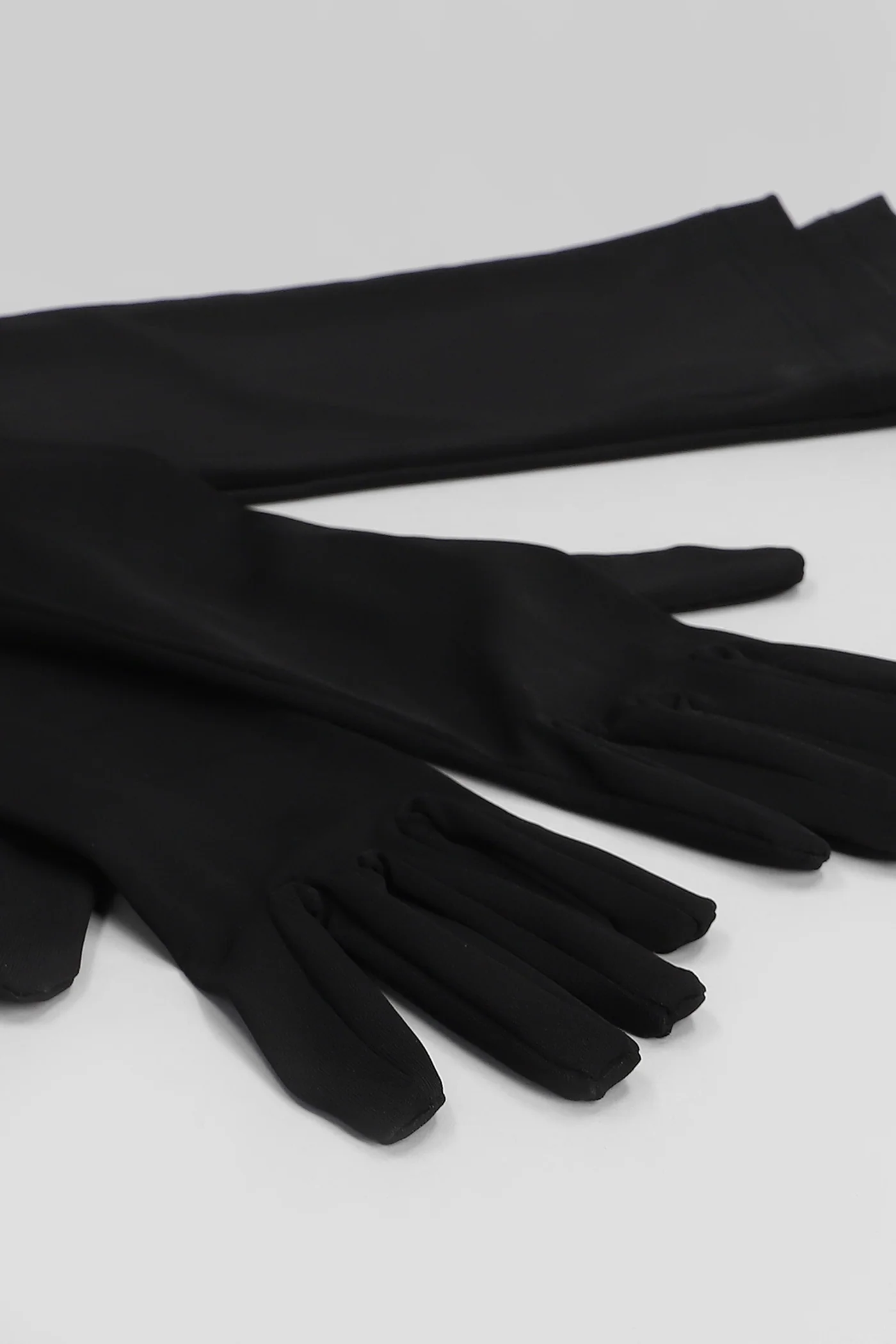 Bayard Gloves in black viscose - Image 2