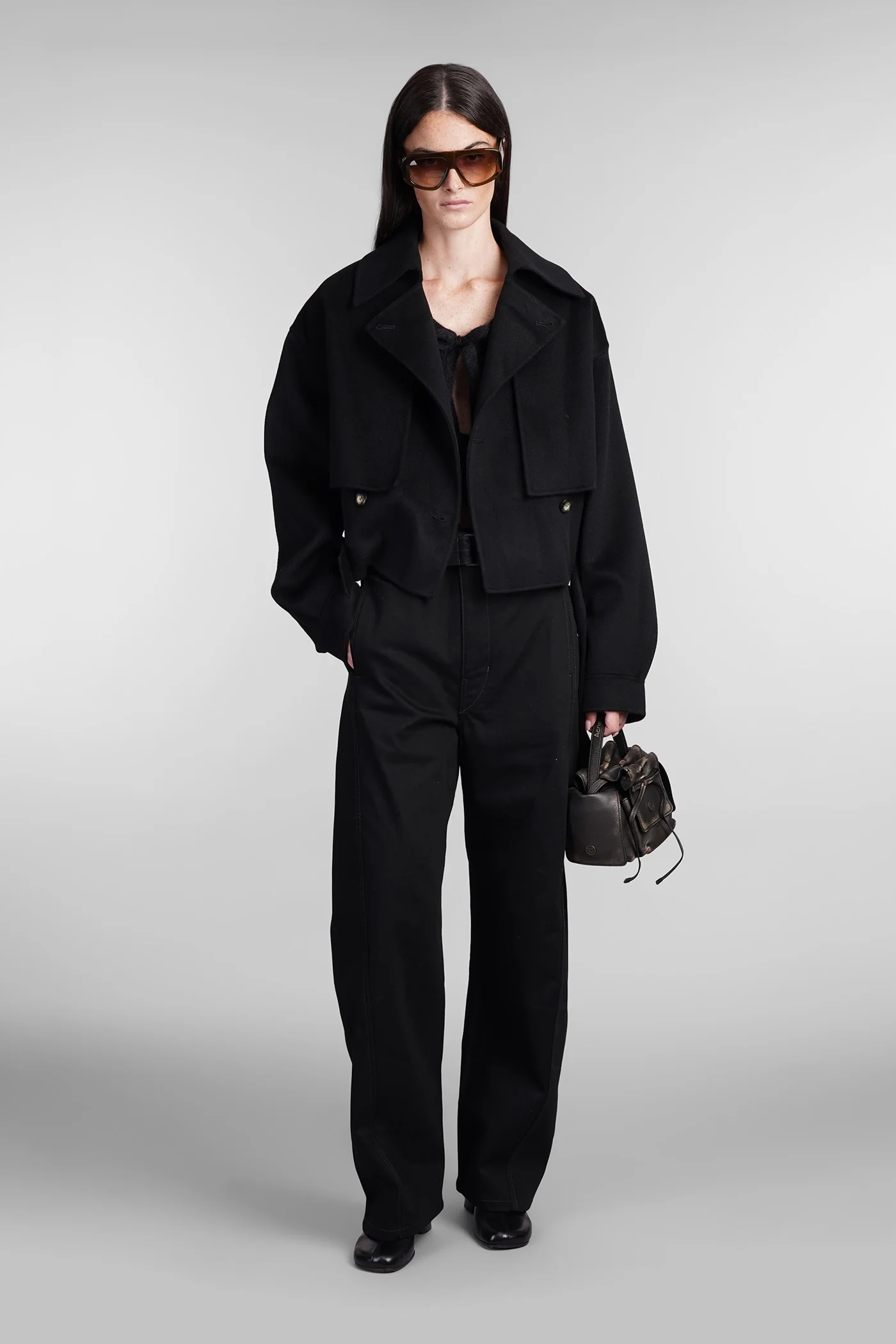 Coat in black wool - Image 2