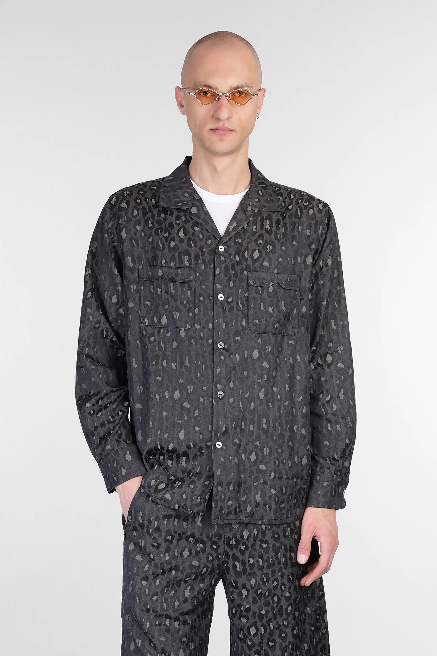 Shirt in black polyester