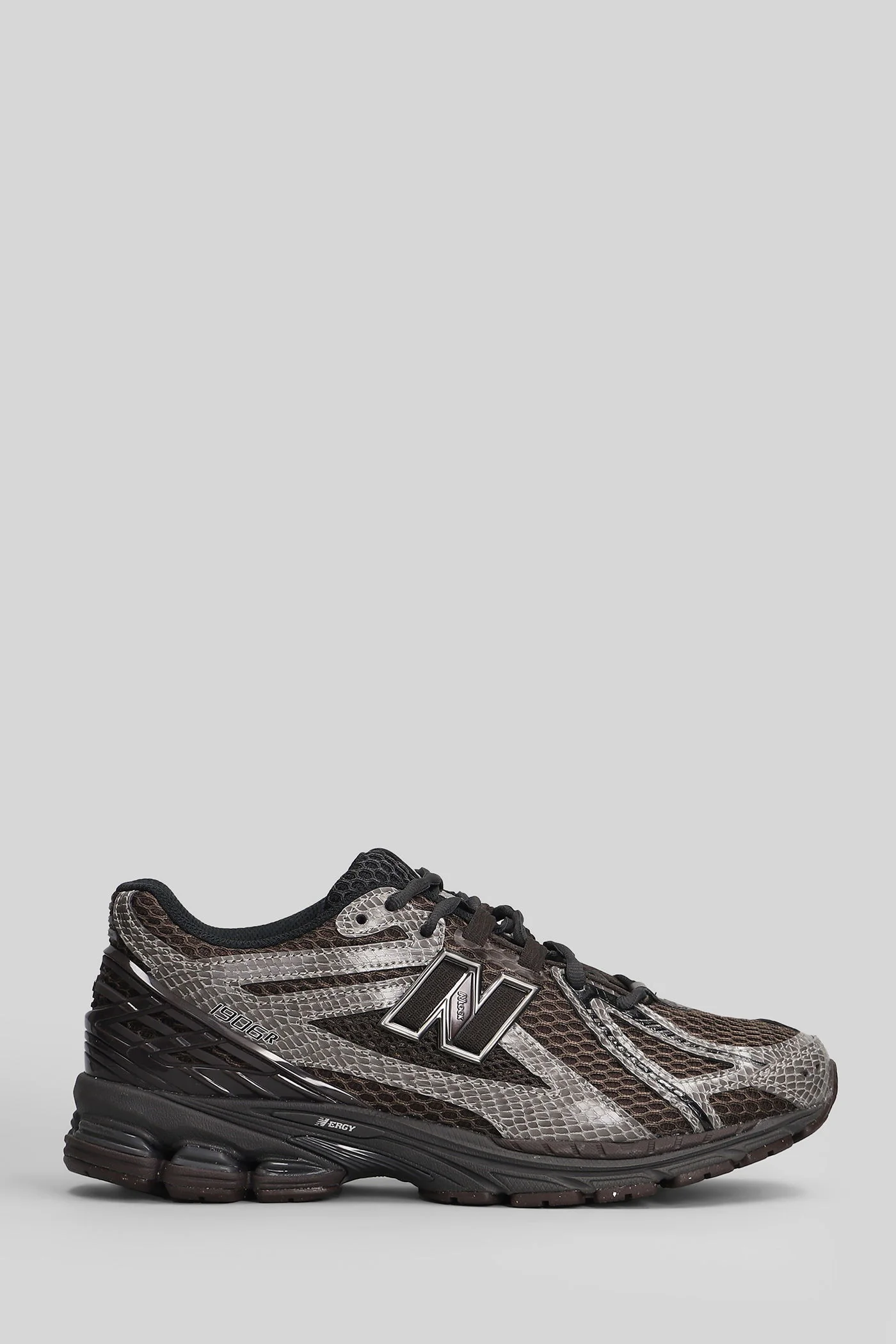 1906 Sneakers in brown leather and fabric