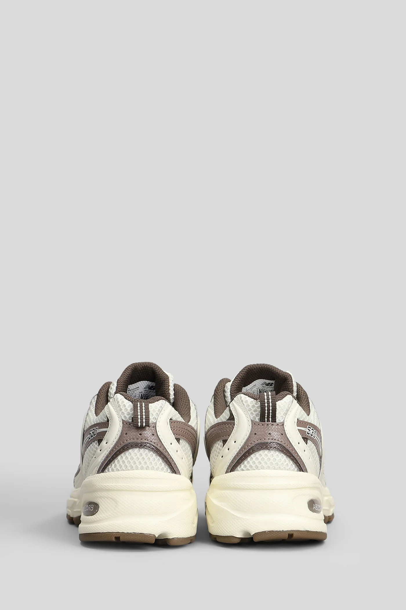 530 Sneakers in beige leather and fabric - Image 4