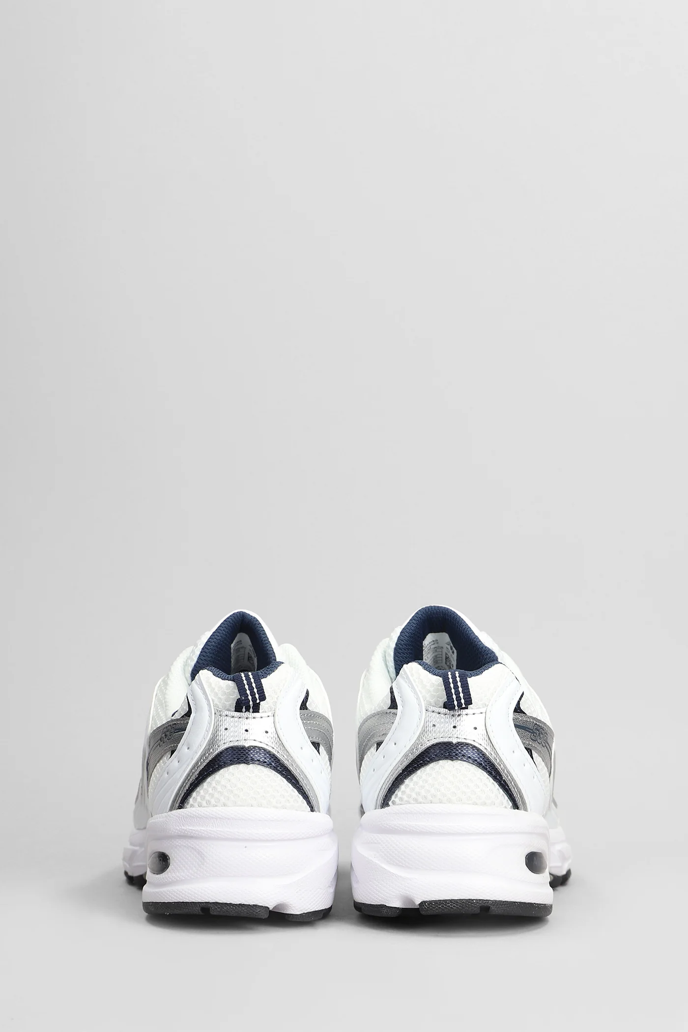 530 Sneakers in white leather and fabric - Image 4