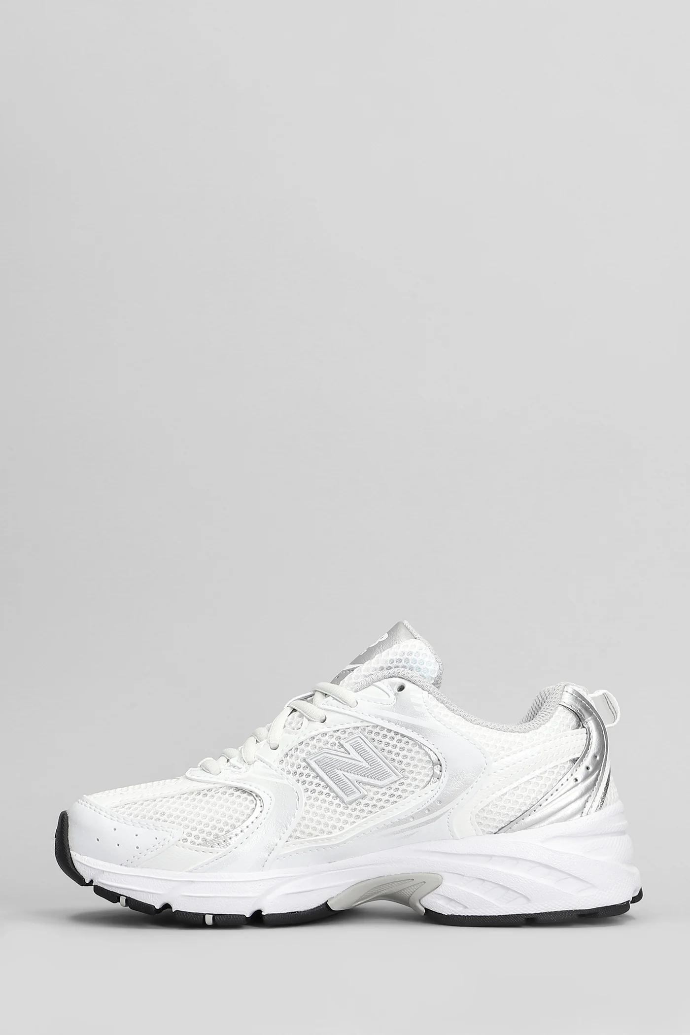 530 Sneakers in white leather and fabric - Image 3