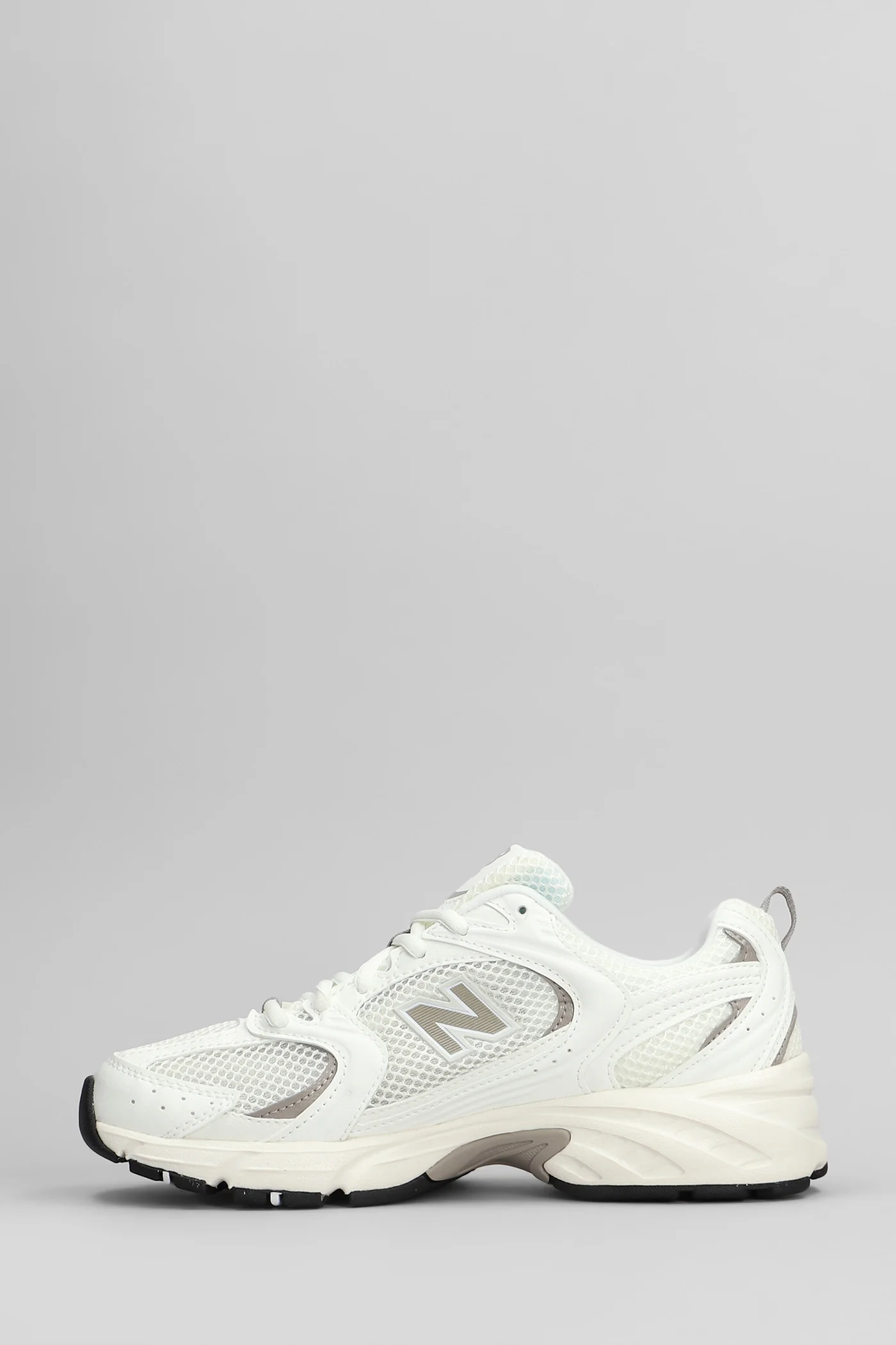 530 Sneakers in white leather and fabric - Image 3