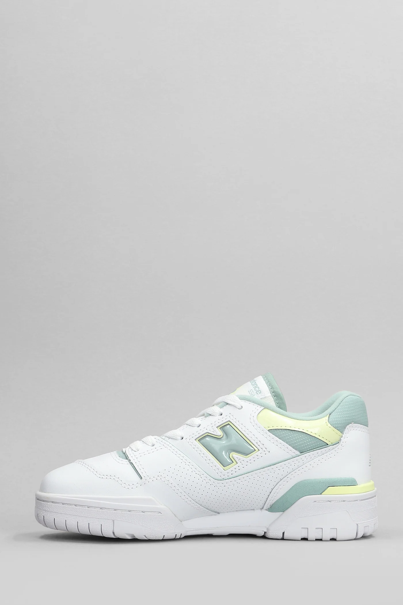 550 Sneakers in white leather - Image 3