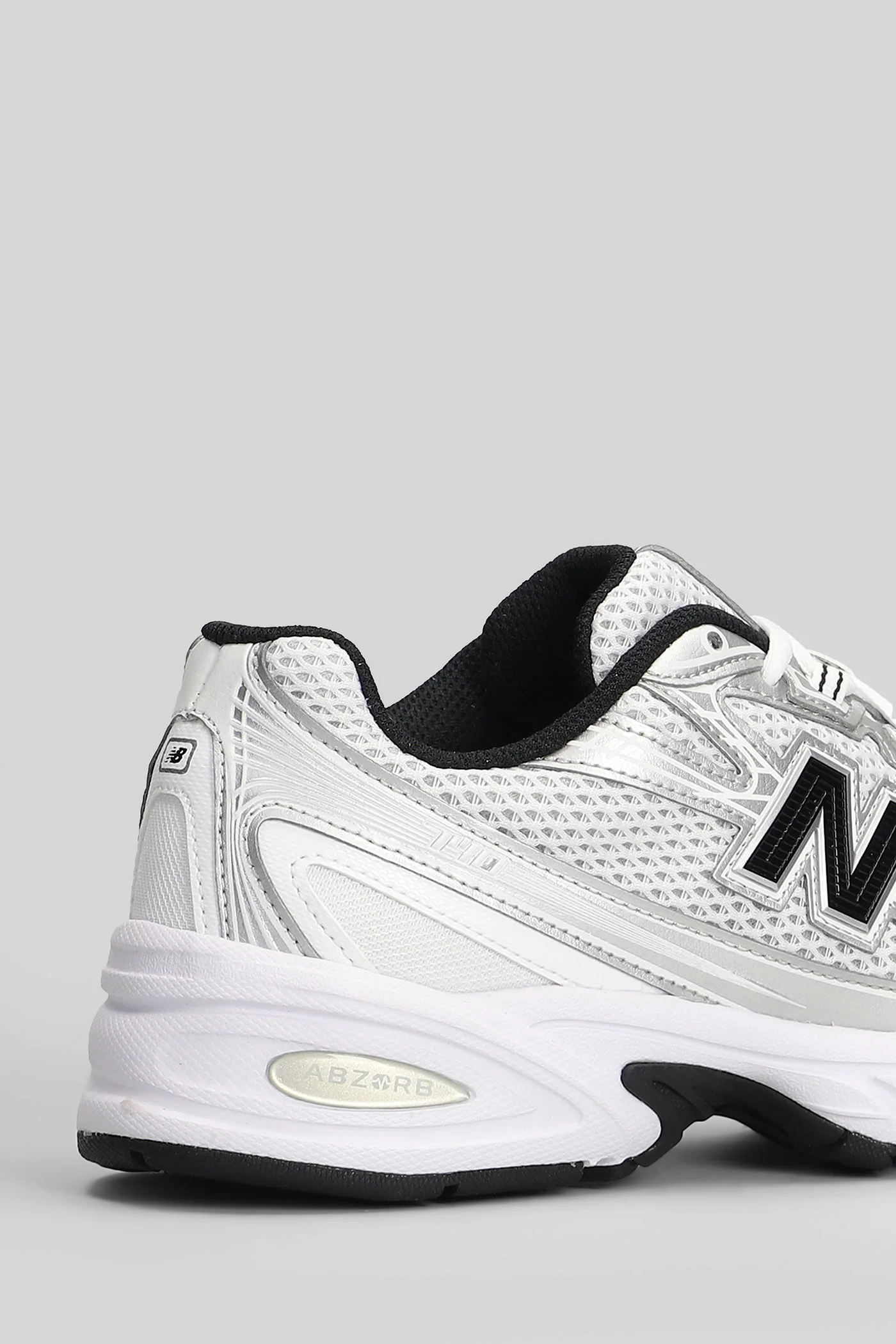 740 Sneakers in silver leather and fabric - Image 5