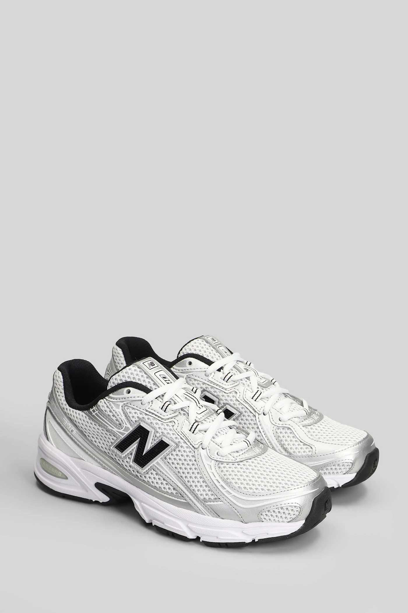 740 Sneakers in silver leather and fabric - Image 7