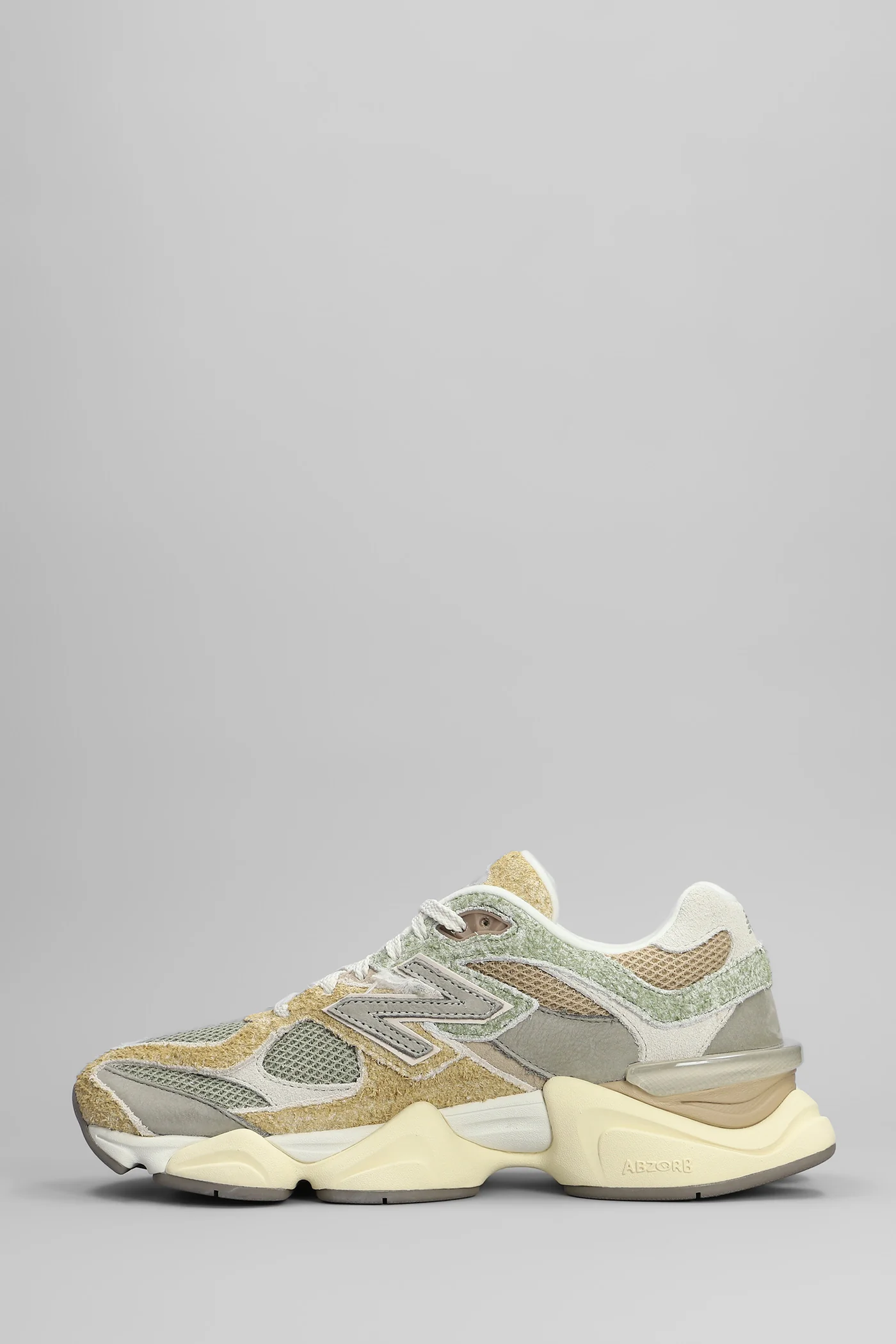 9060 Sneakers in beige Suede and fabric - Image 3