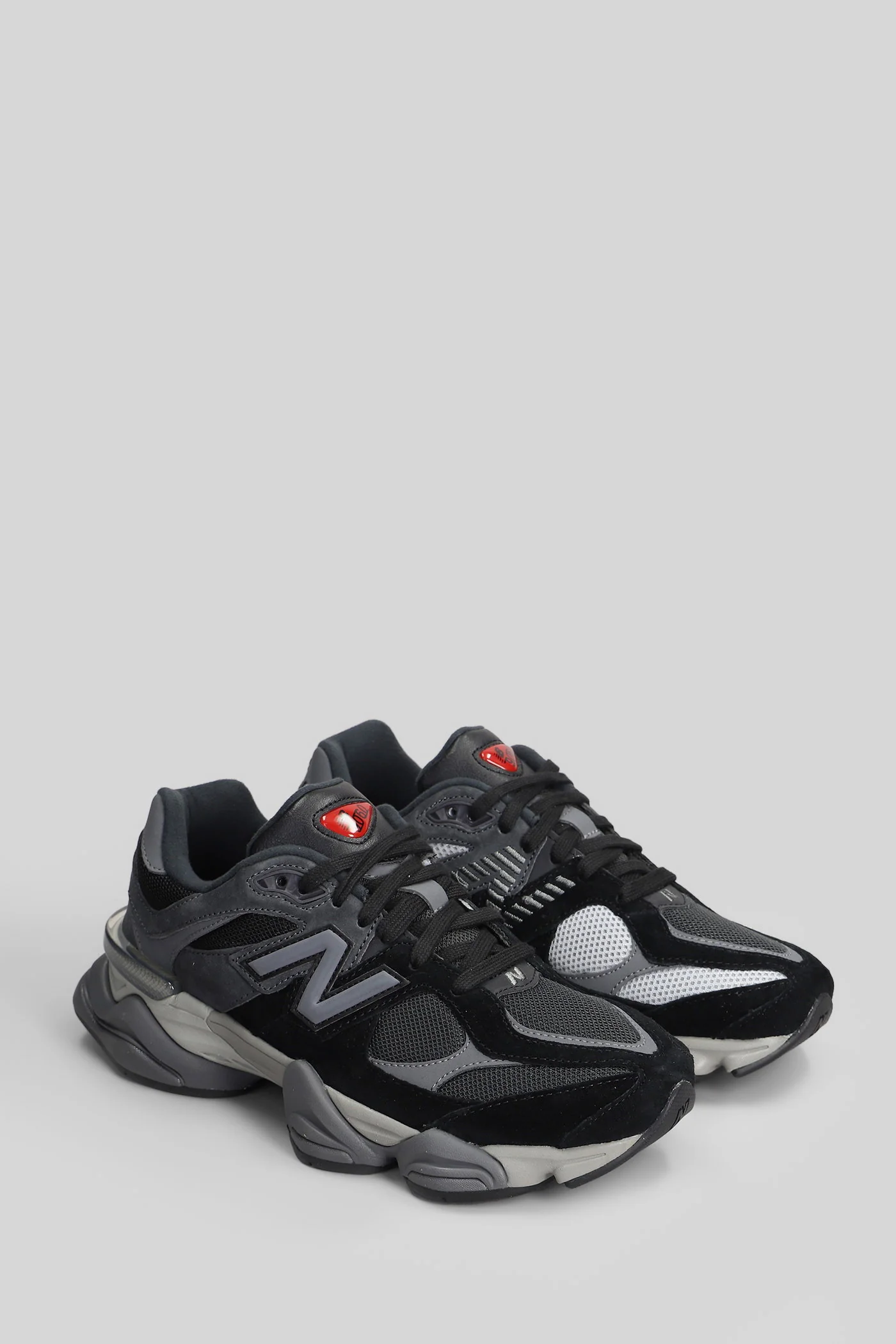 9060 Sneakers in black Suede and fabric - Image 2