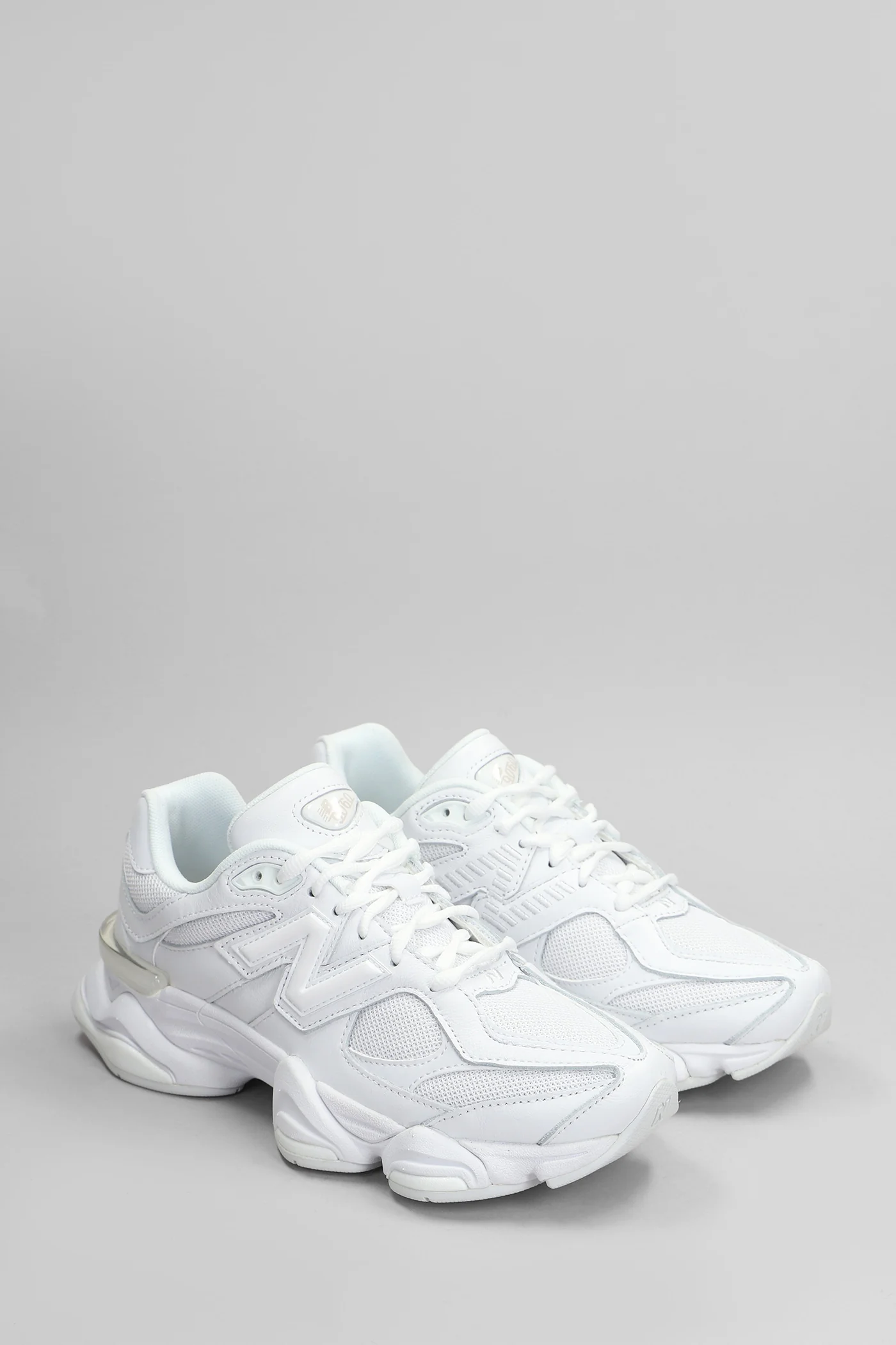 9060 Sneakers in white leather and fabric - Image 2