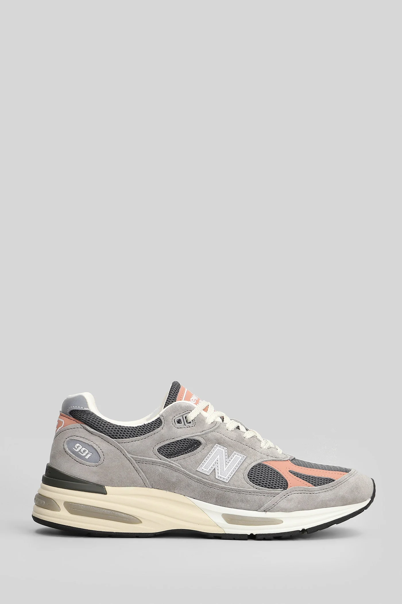 991 Sneakers in grey suede