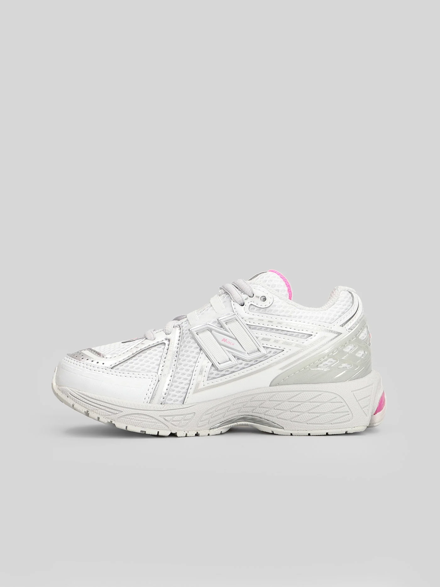 1906R Sneakers in white leather and fabric - Image 3
