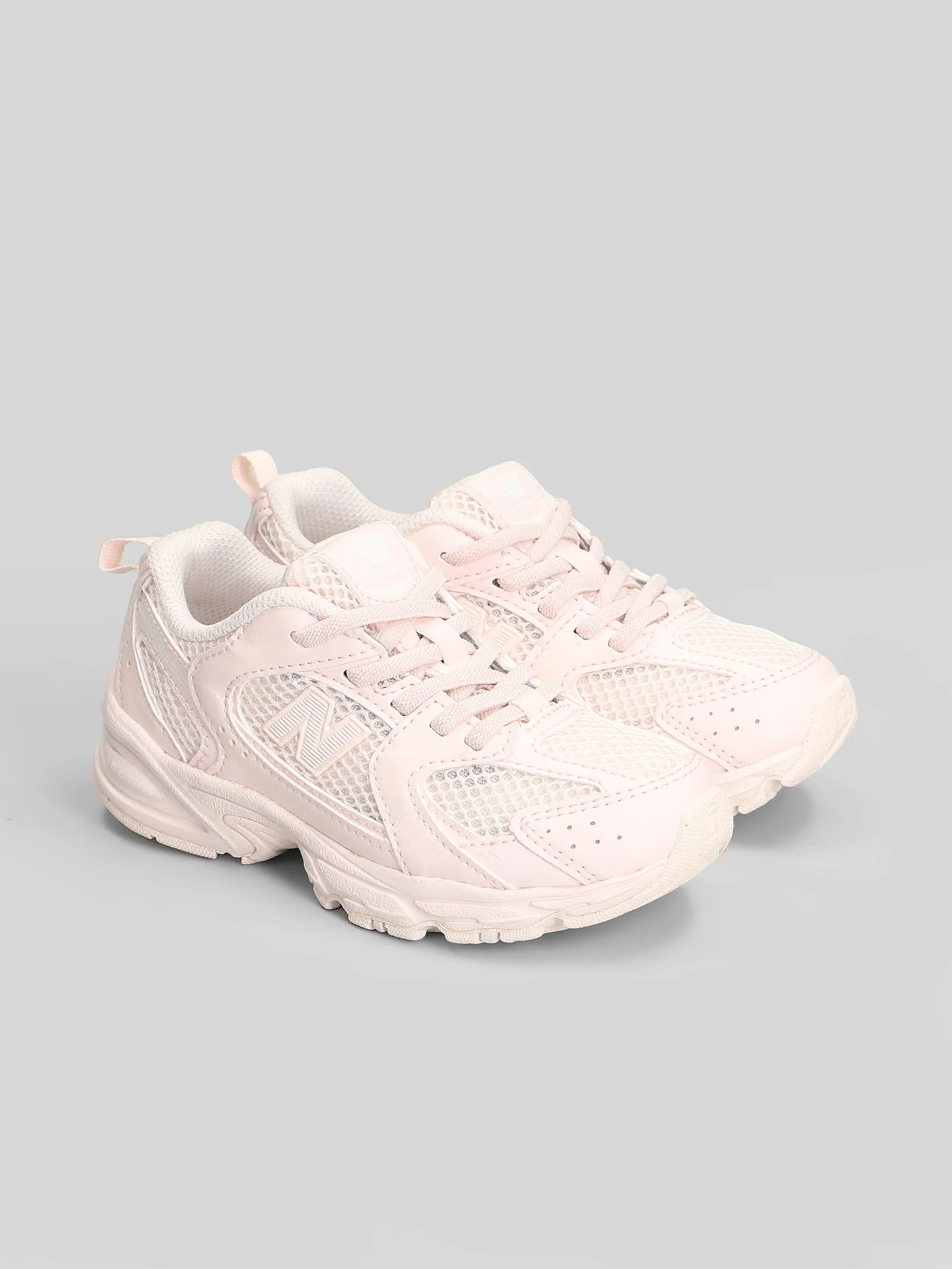 530 Sneakers in rose-pink leather and fabric - Image 17