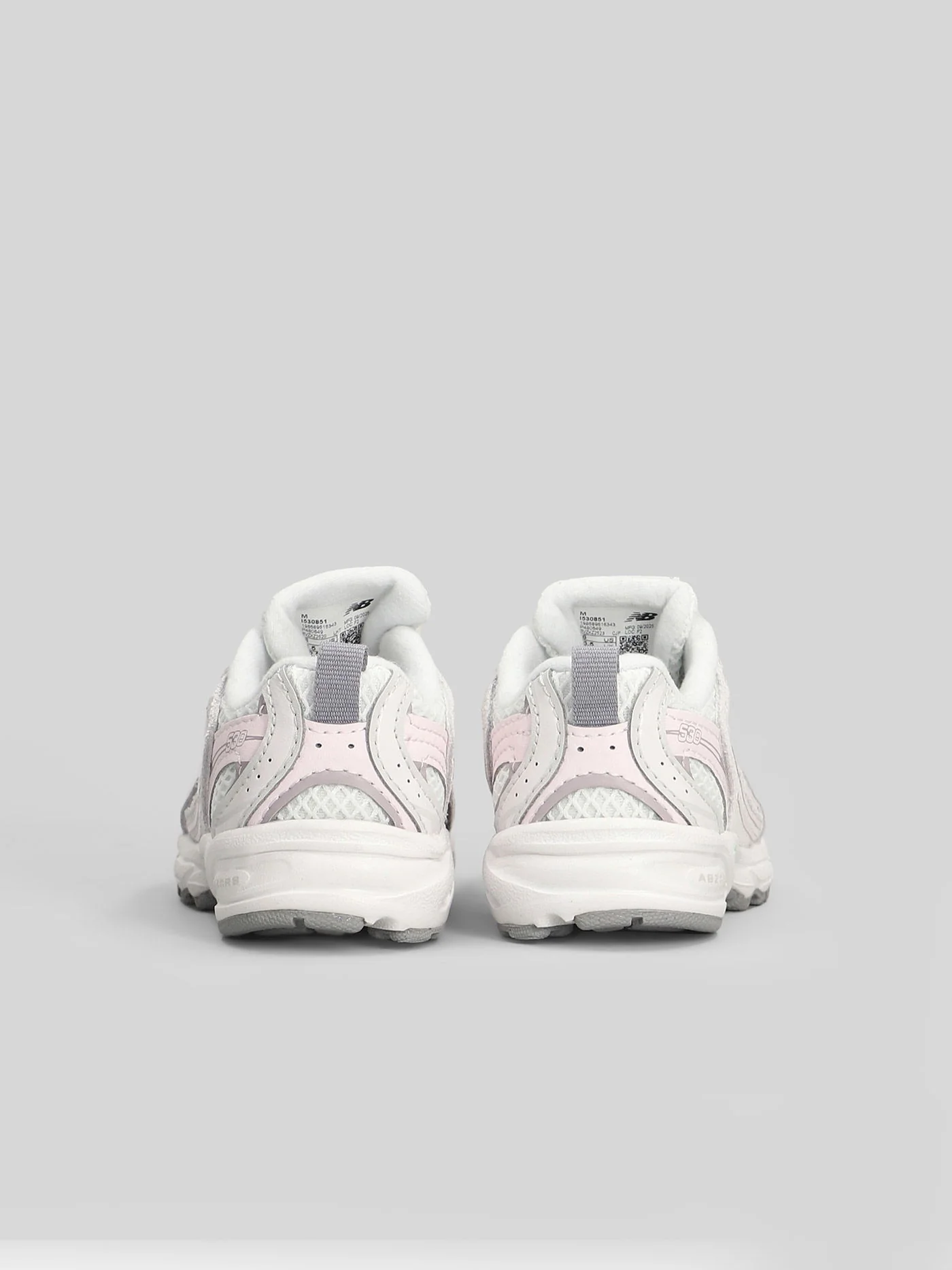 530 Sneakers in white leather and fabric - Image 4