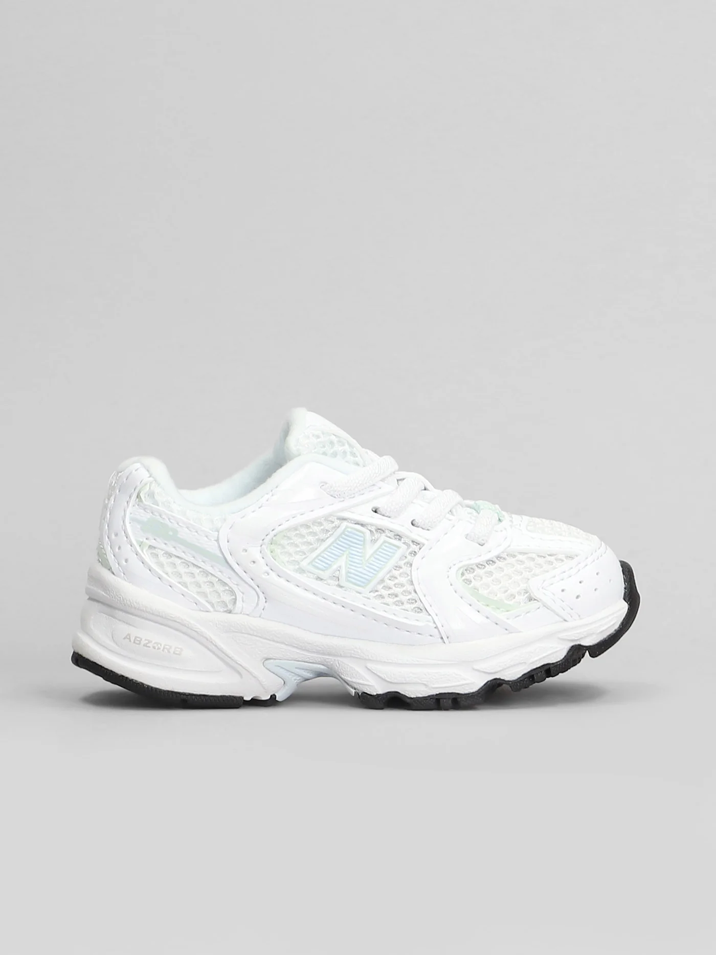 530 Sneakers in white leather and fabric