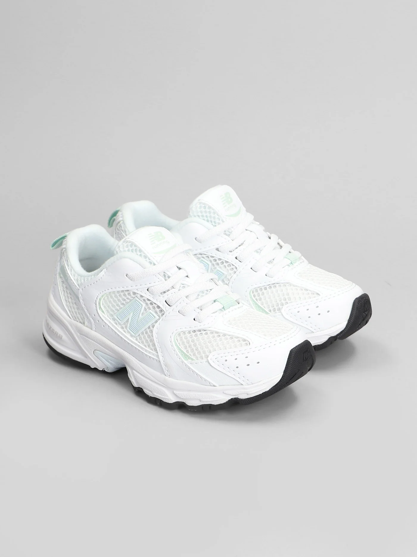 530 Sneakers in white leather and fabric - Image 2