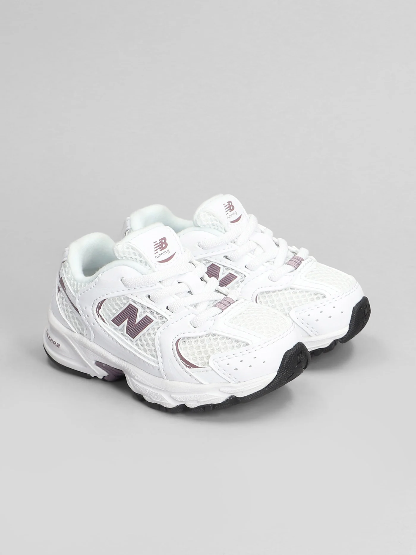 530 Sneakers in white leather and fabric