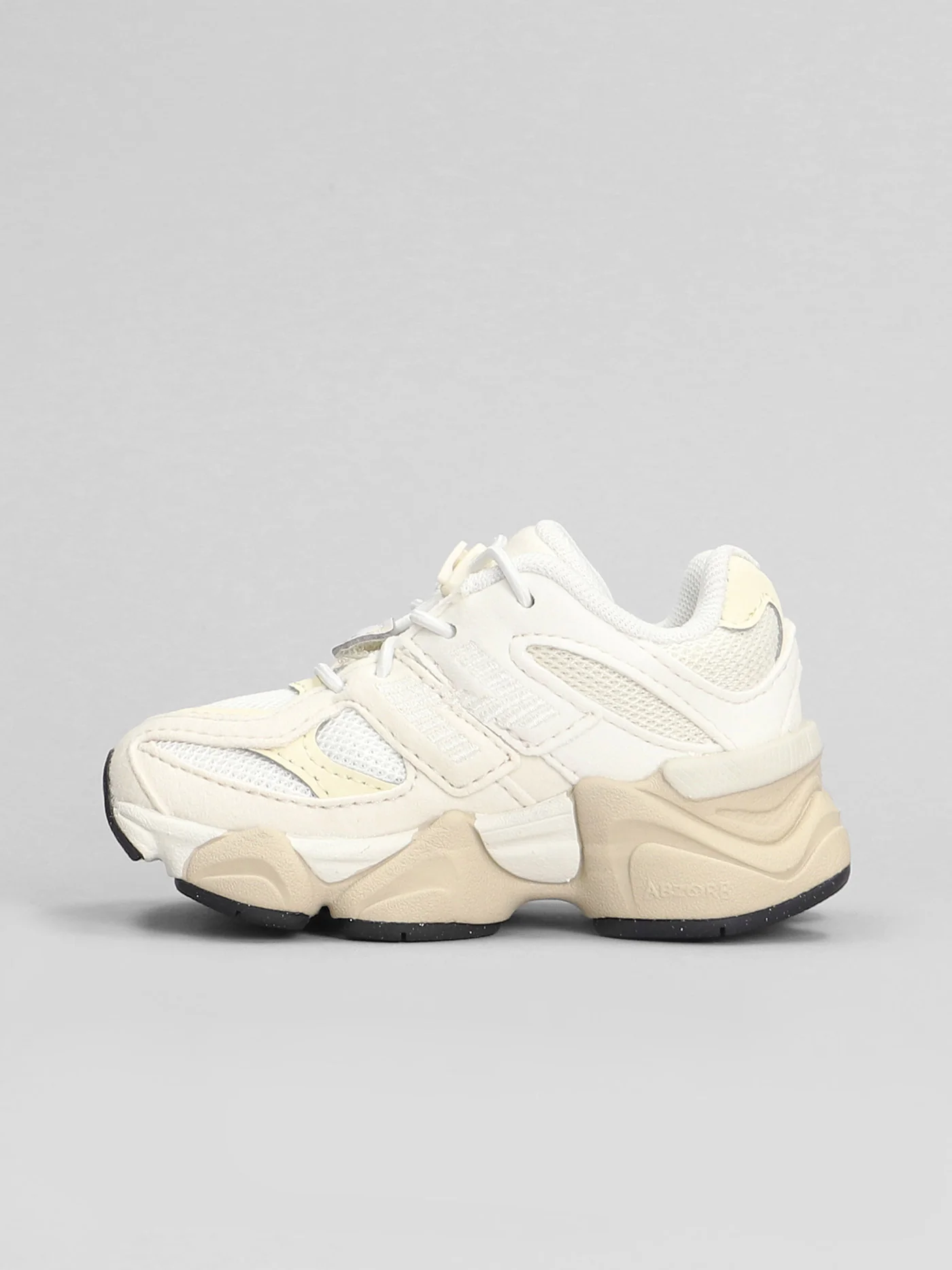 9060 Sneakers in beige Suede and fabric - Image 3