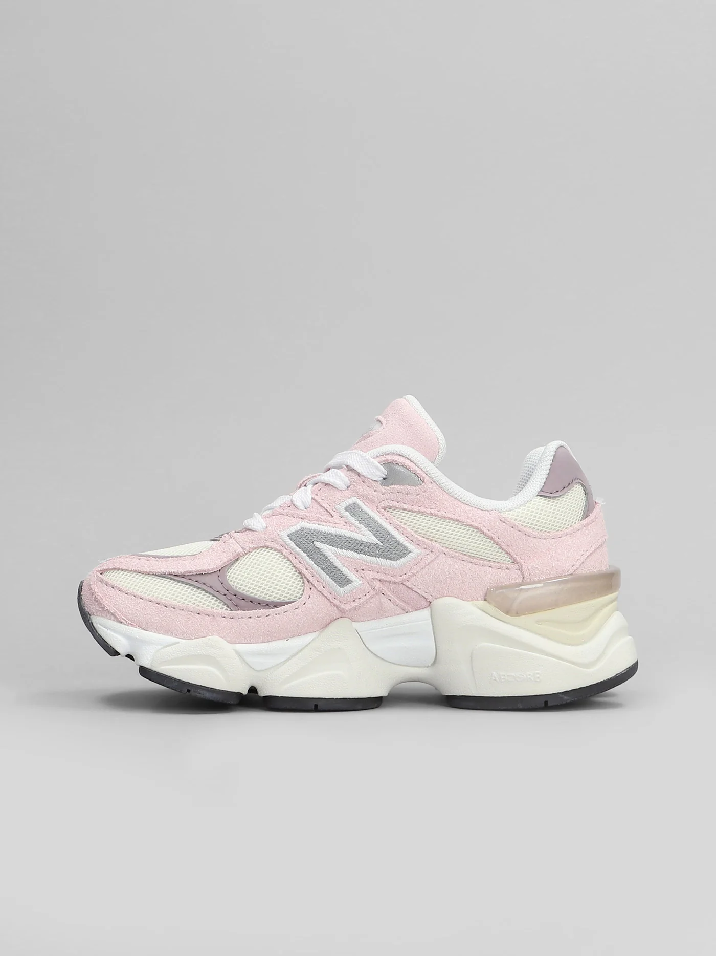 9060 Sneakers in rose-pink Suede and fabric - Image 3