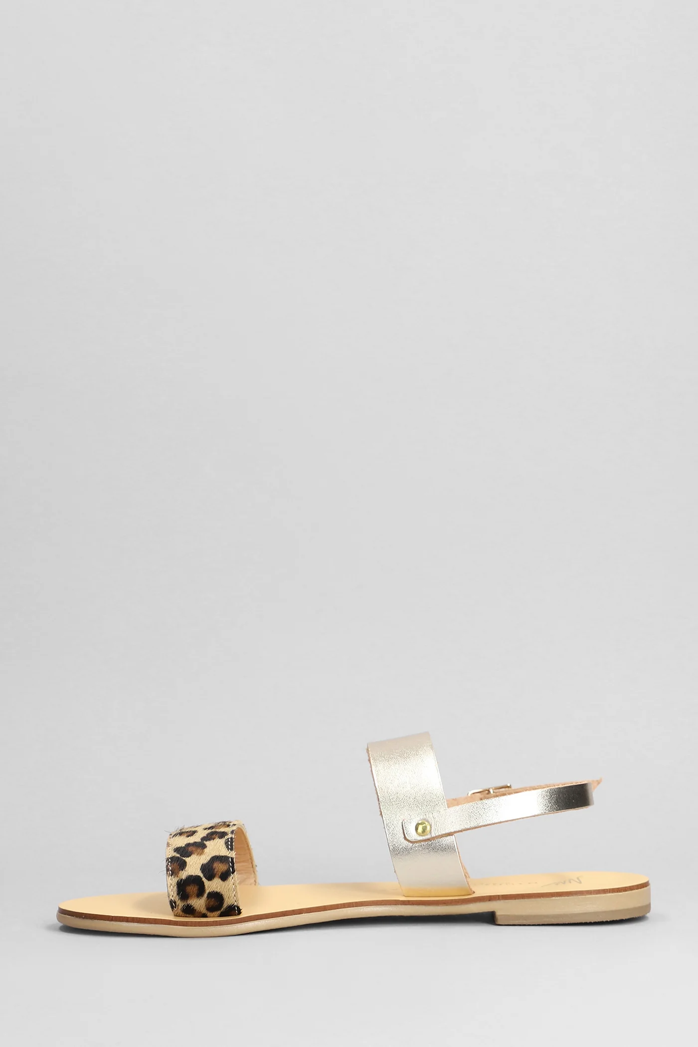 Flats in gold leather - Image 3