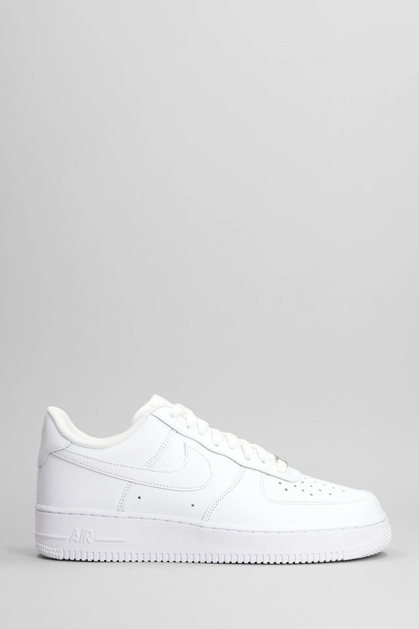 Air Force 1 07 Sneakers in white leather