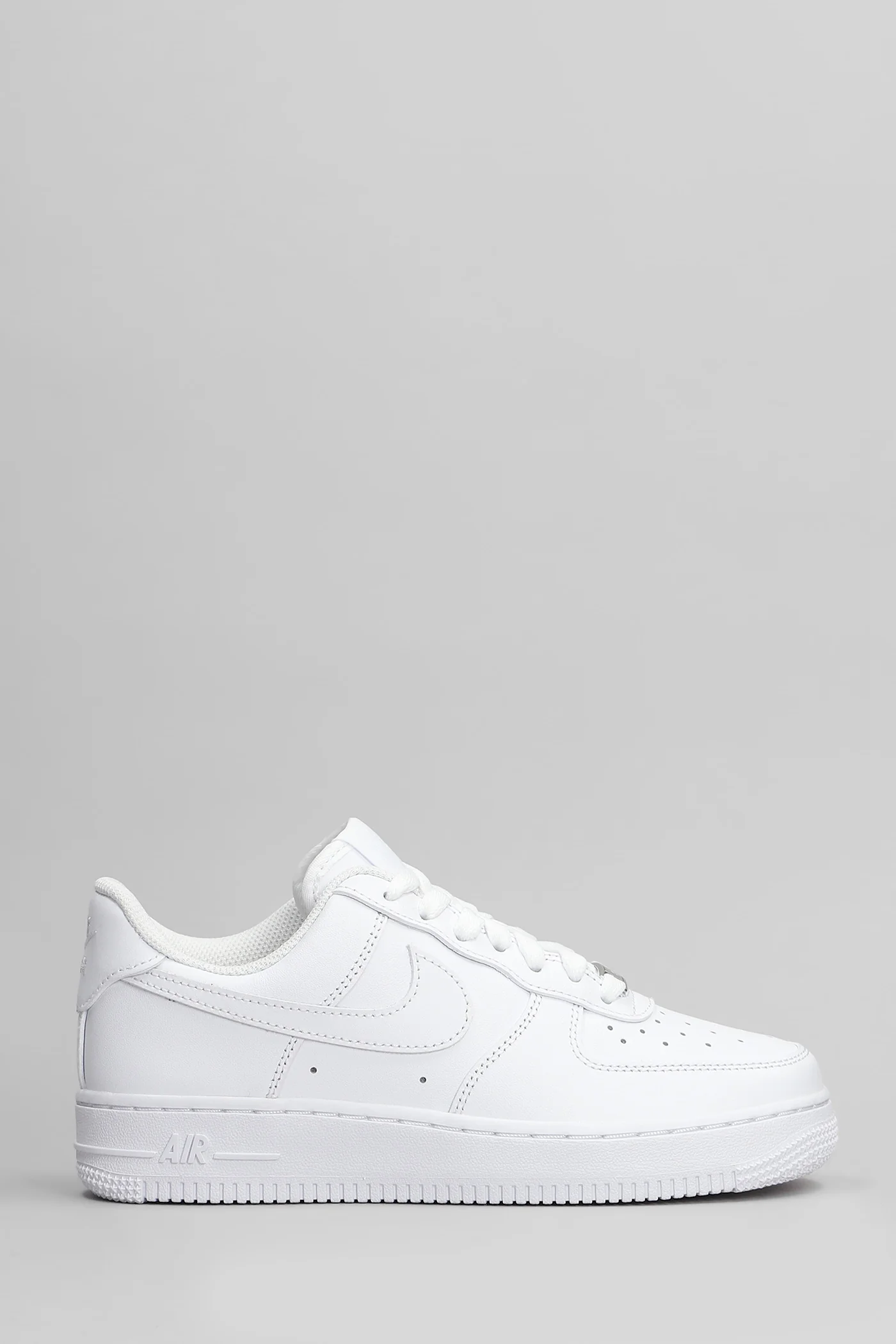 Air Force 1 07 Sneakers in white leather