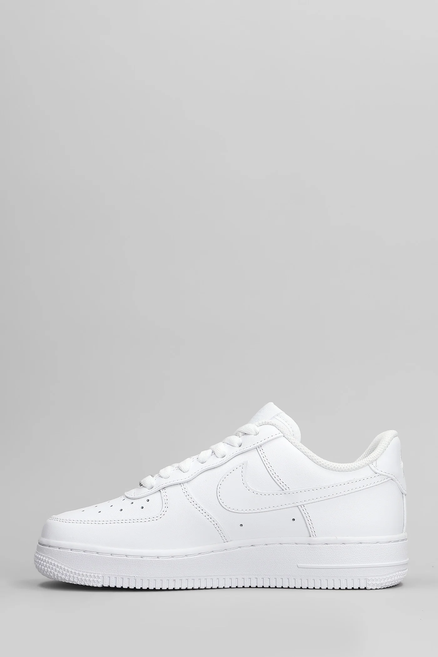 Air Force 1 07 Sneakers in white leather - Image 3