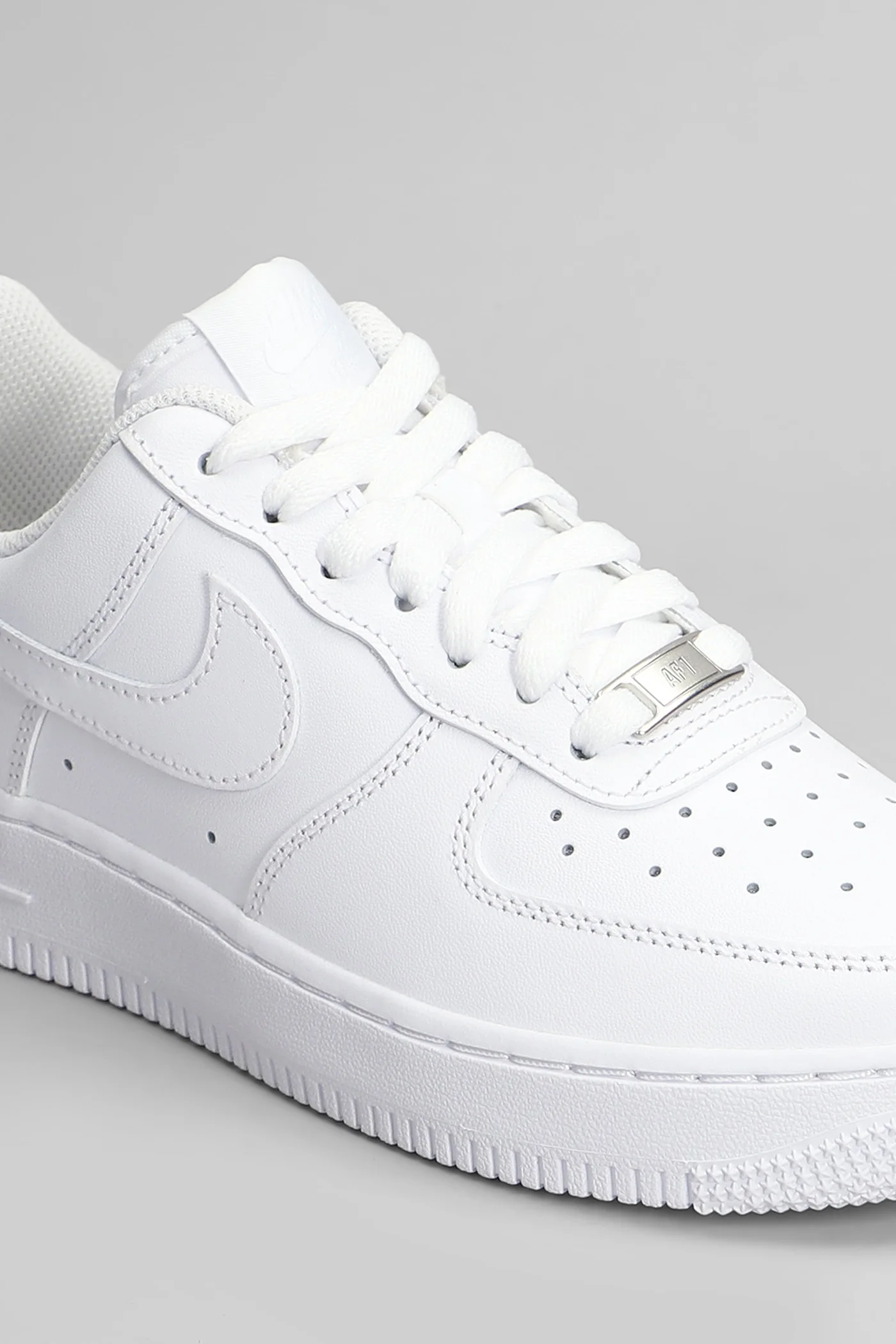 Air Force 1 07 Sneakers in white leather - Image 5