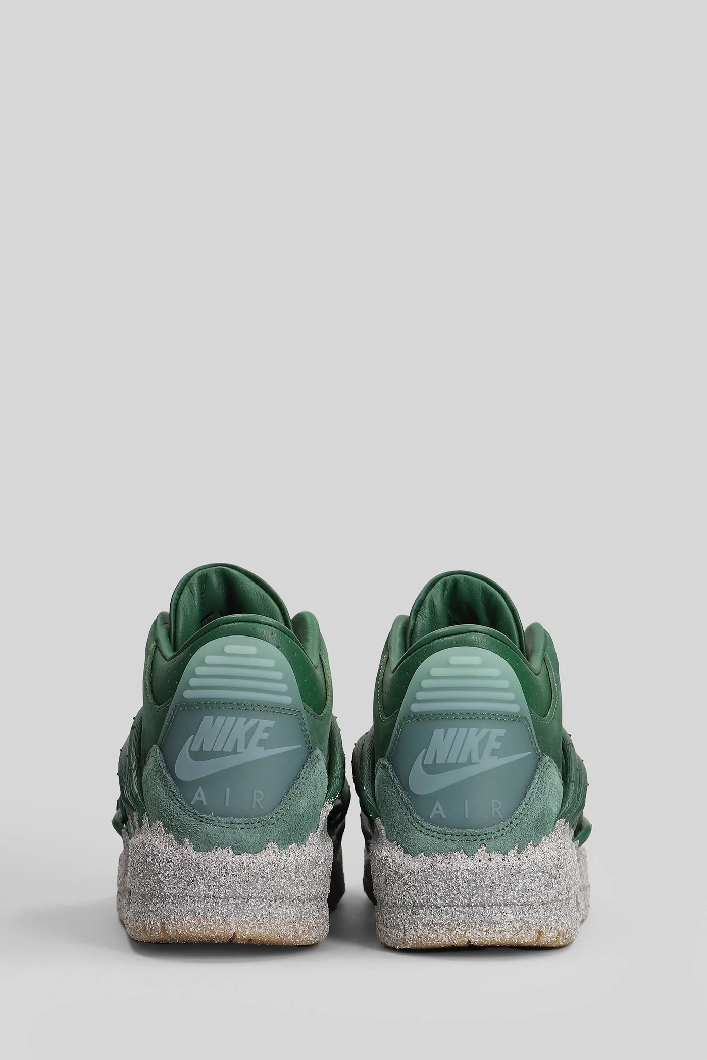 Air Jordan 3 Retro Sneakers in green suede - Image 4