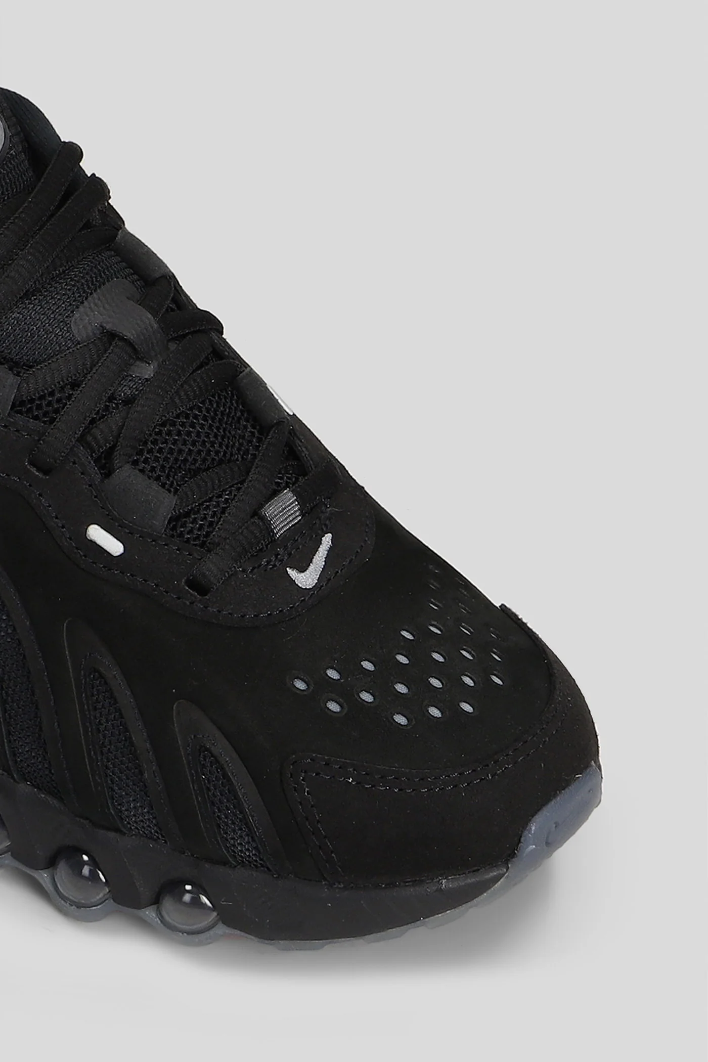 Air Max Dn8 Sneakers in black Suede and fabric - Image 5