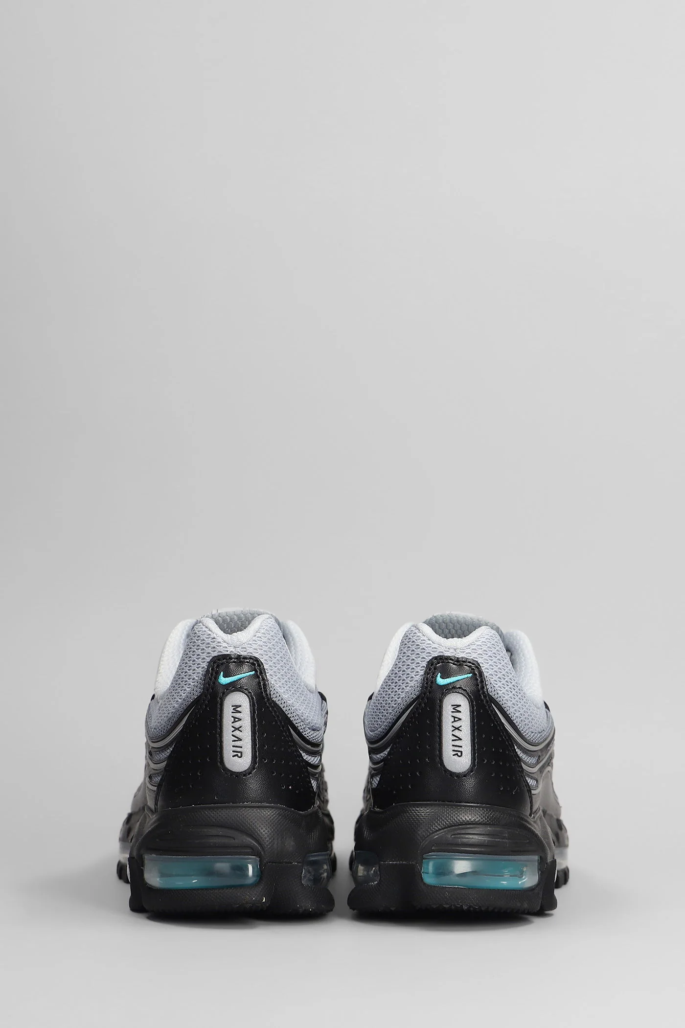 Air Max TL 2.5 Sneakers in grey leather and fabric - Image 4