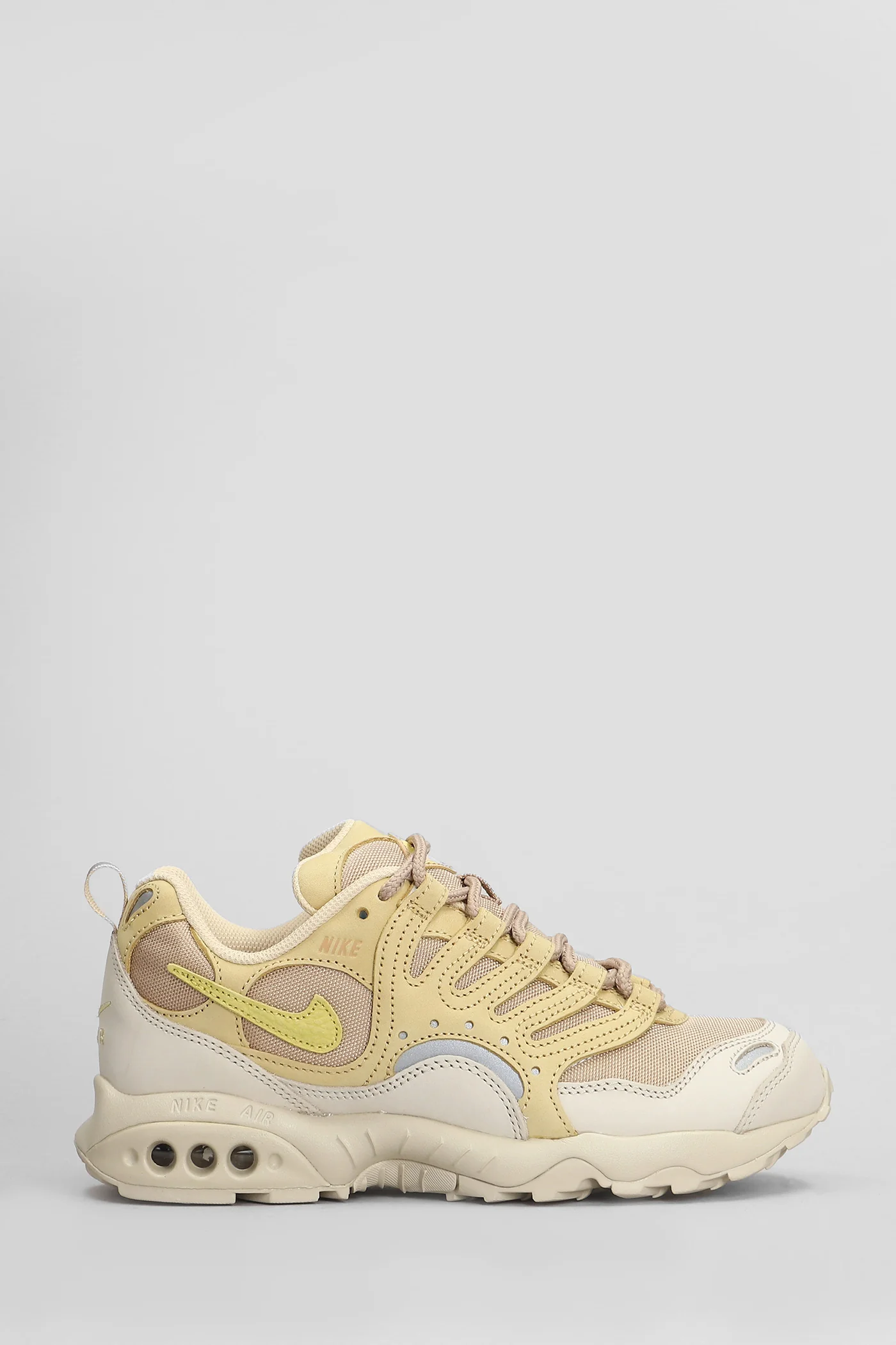 Air Terra Humara Sneakers in beige leather and fabric
