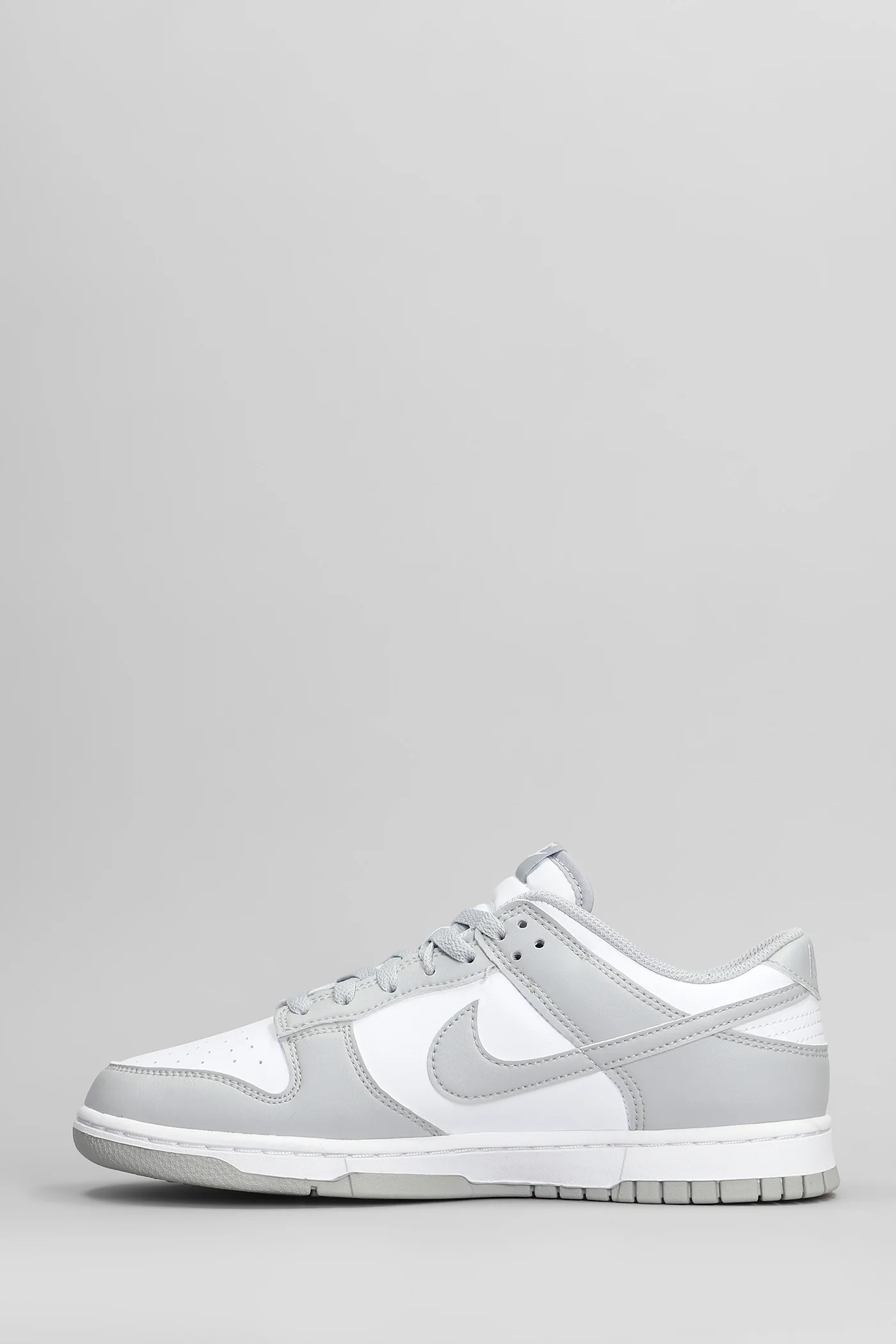 Dunk Low Next Nature Sneakers in grey leather - Image 3
